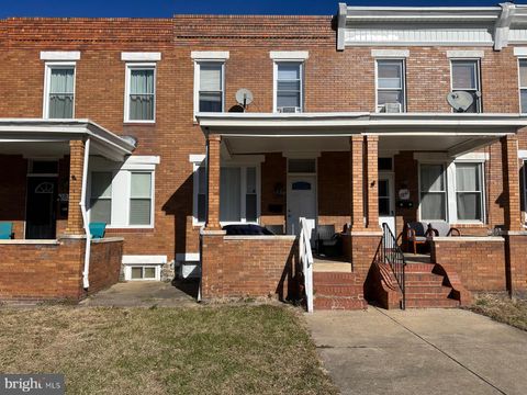 Townhouse For Sale - 2840 Lake Avenue<br/> BALTIMORE, MD 21213