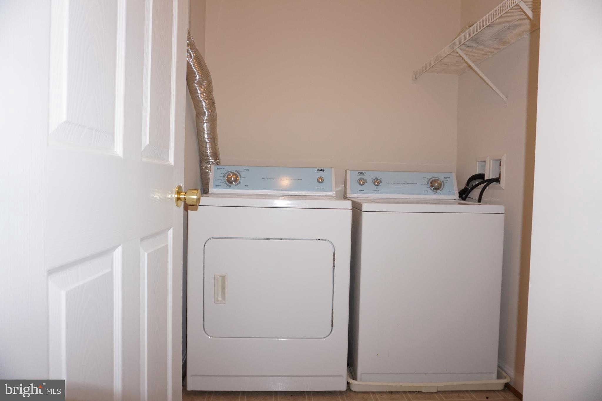 POWELLS RUN VILLAGE COND - Residential