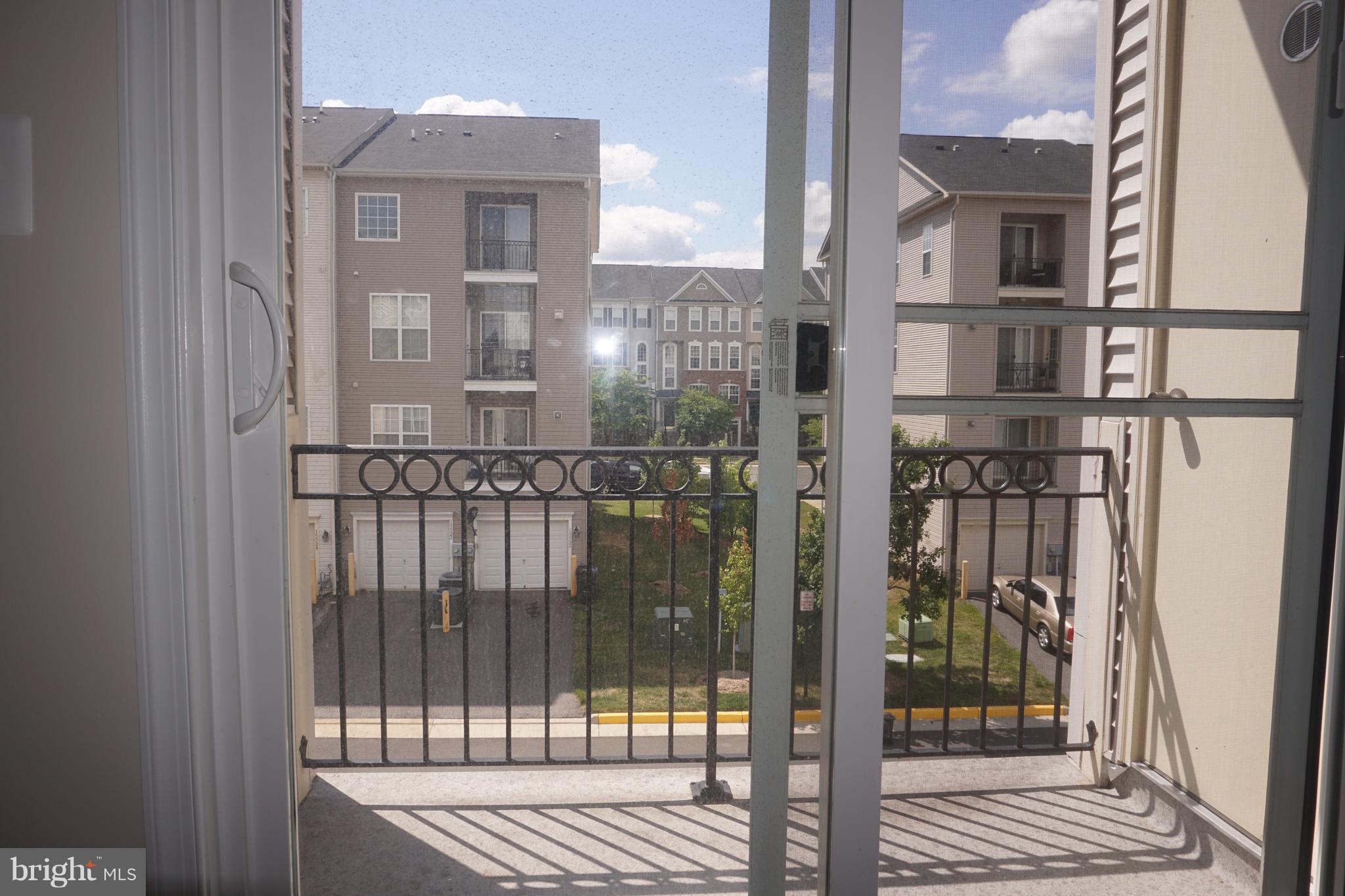 POWELLS RUN VILLAGE COND - Residential