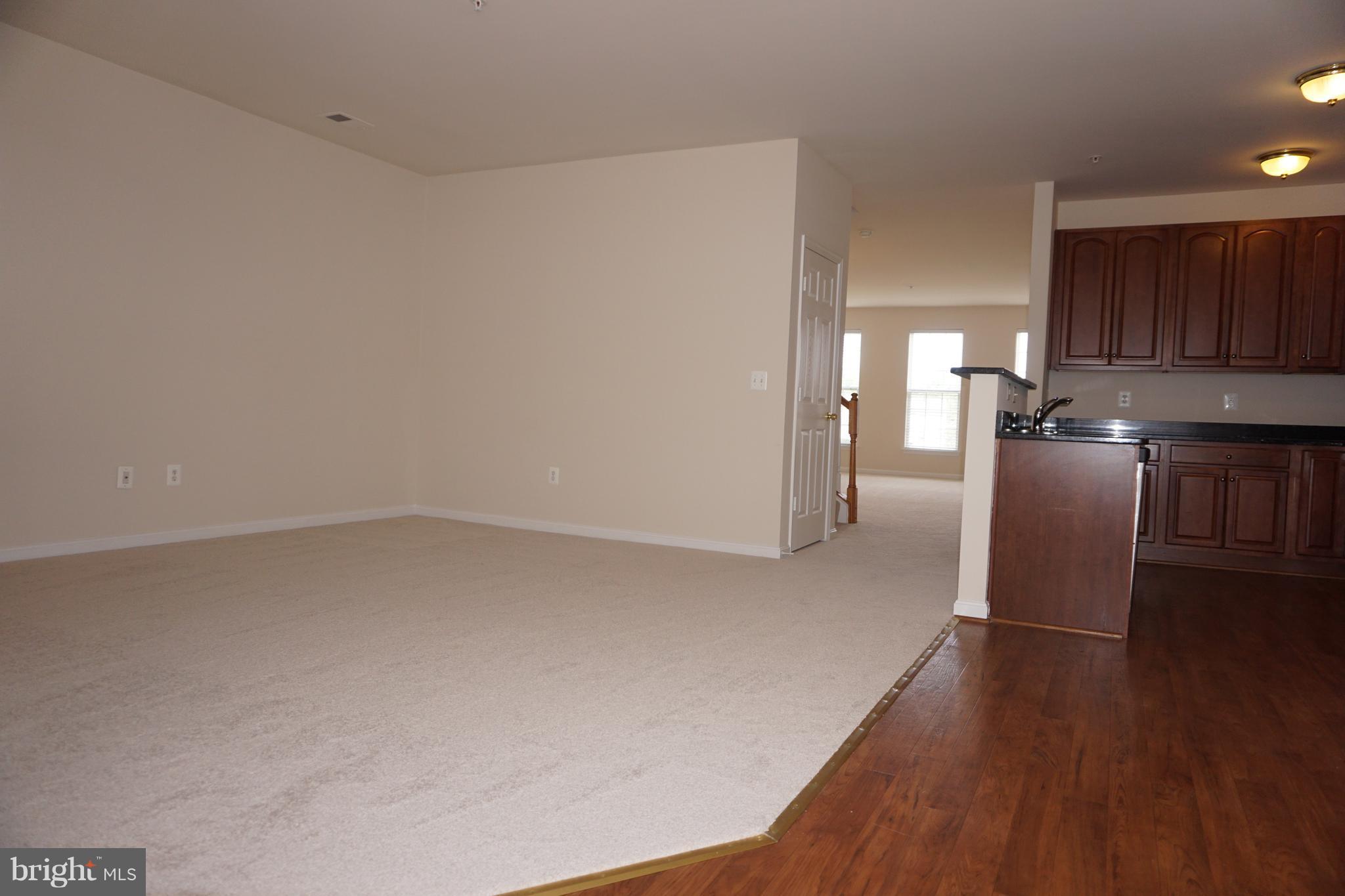 POWELLS RUN VILLAGE COND - Residential