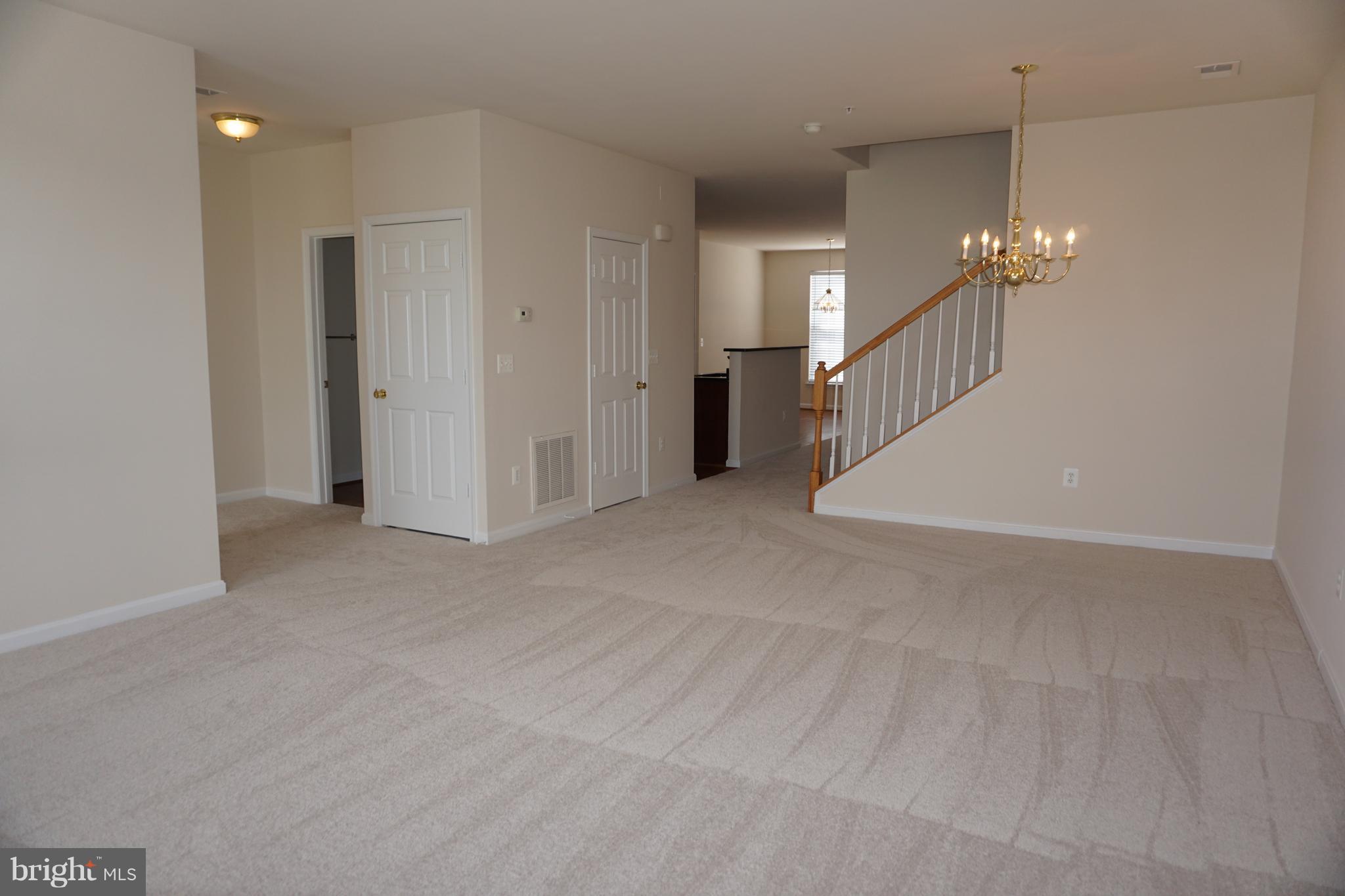 POWELLS RUN VILLAGE COND - Residential