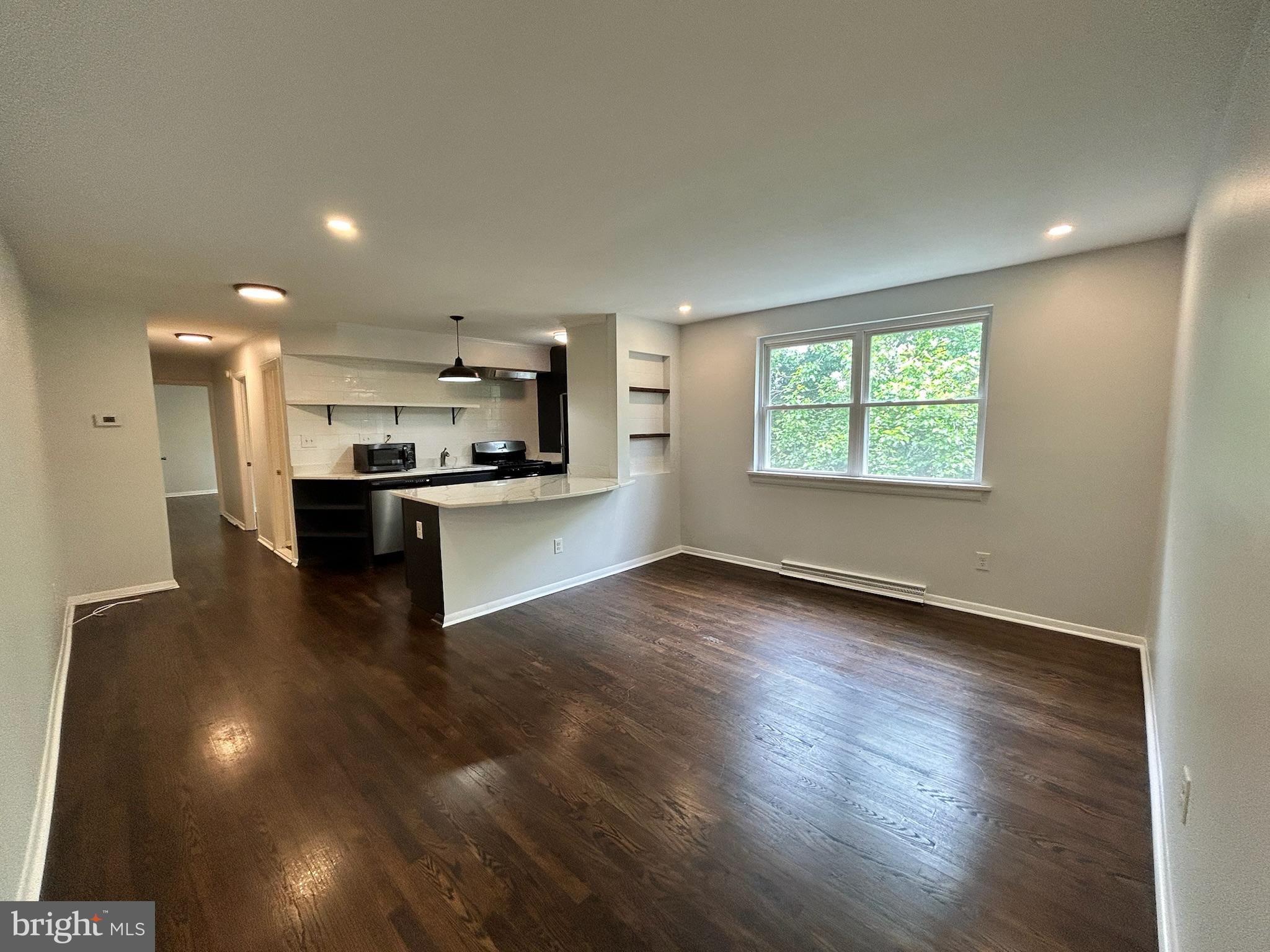 MEDFIELD - Residential Lease