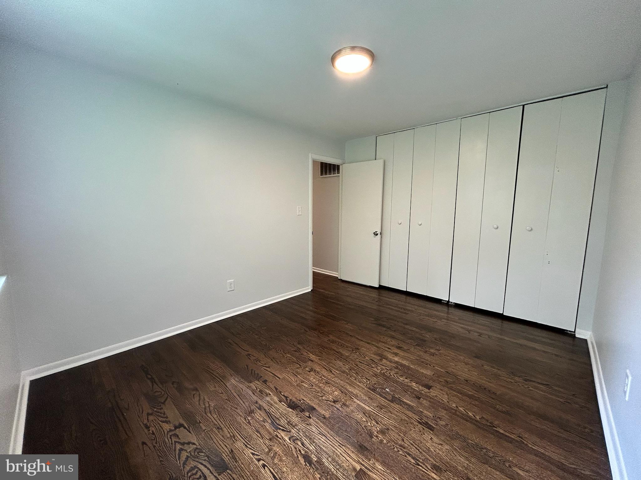 MEDFIELD - Residential Lease