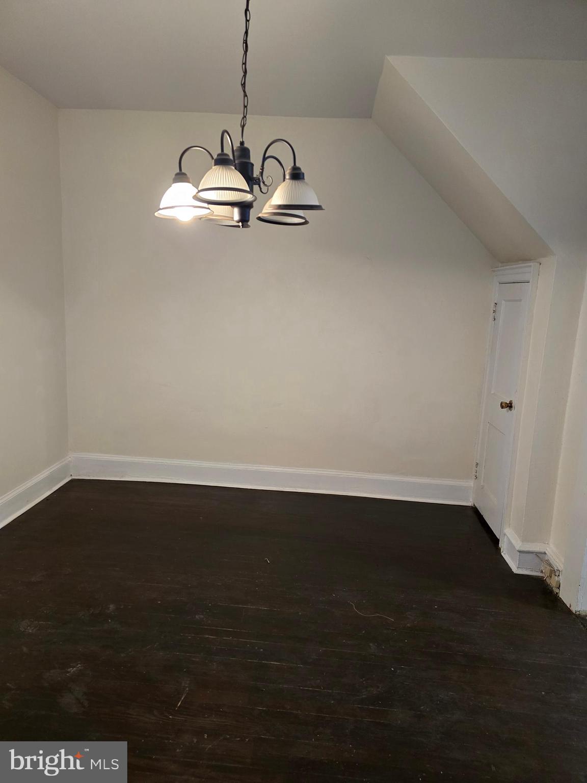 COBBS CREEK - Residential