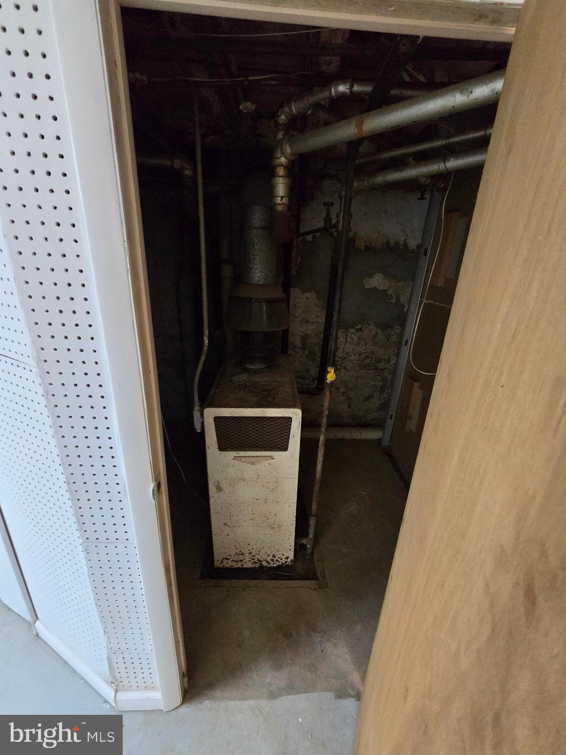 COBBS CREEK - Residential