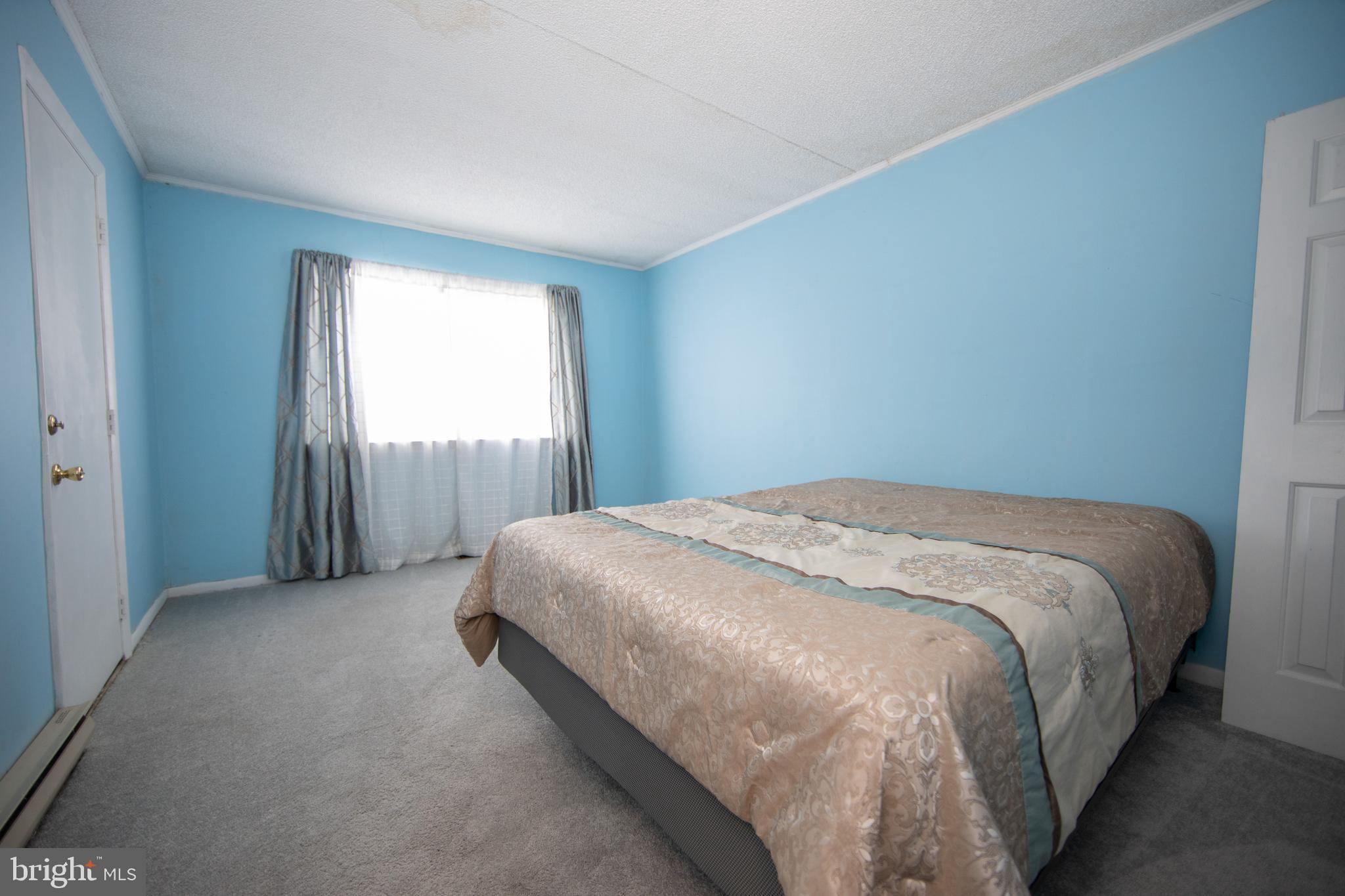 SUMMIT HOUSE - Residential