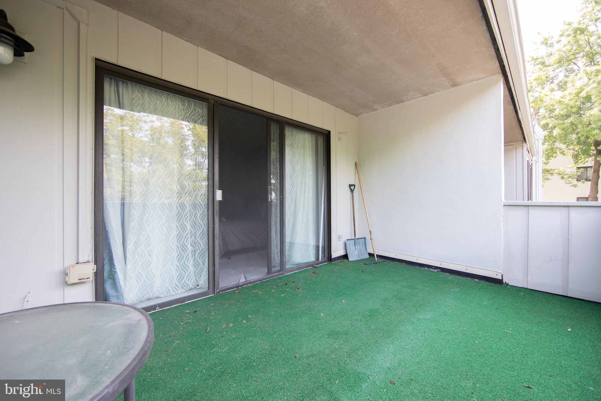 SUMMIT HOUSE - Residential