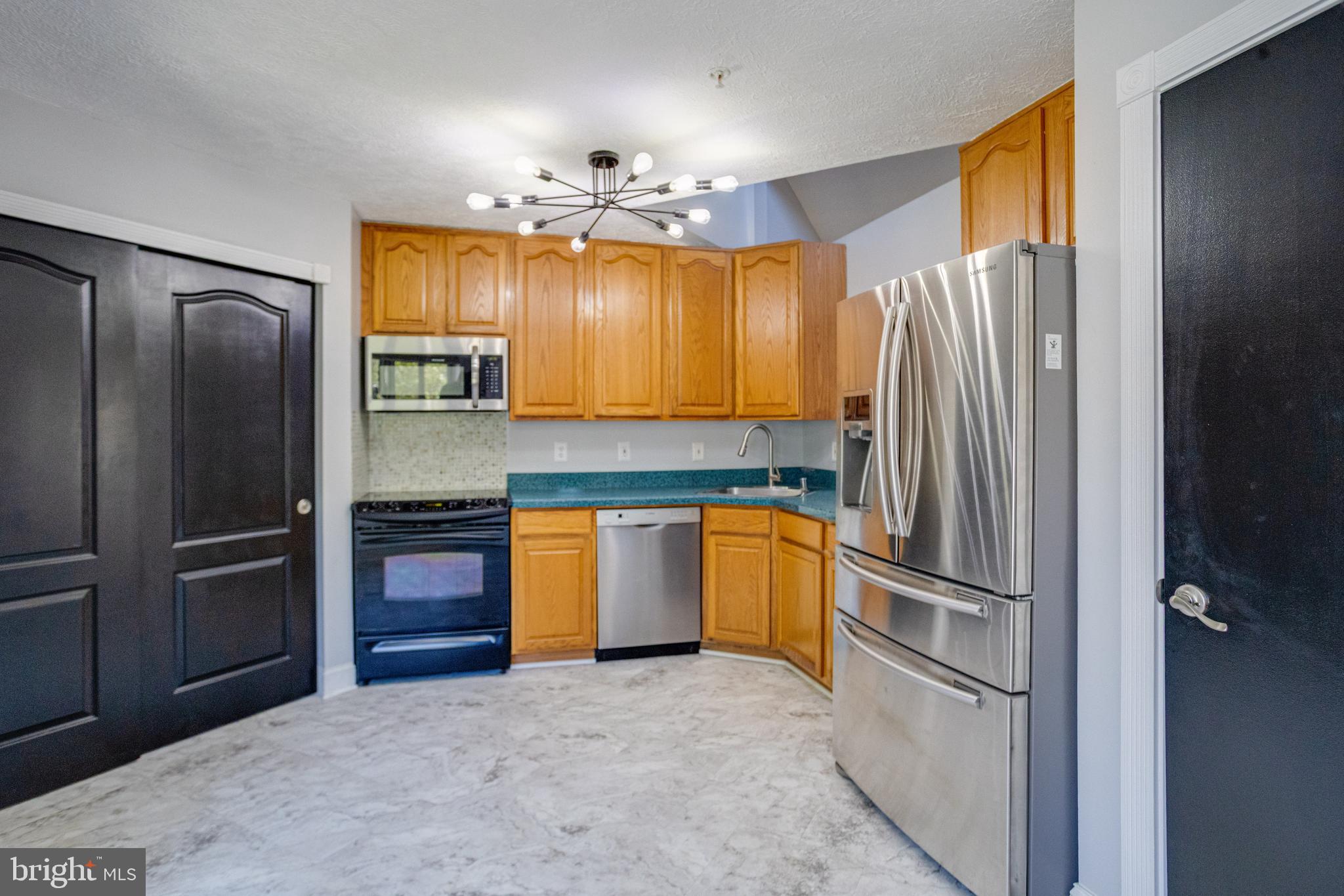 CHELTENHAM WOODS - Residential