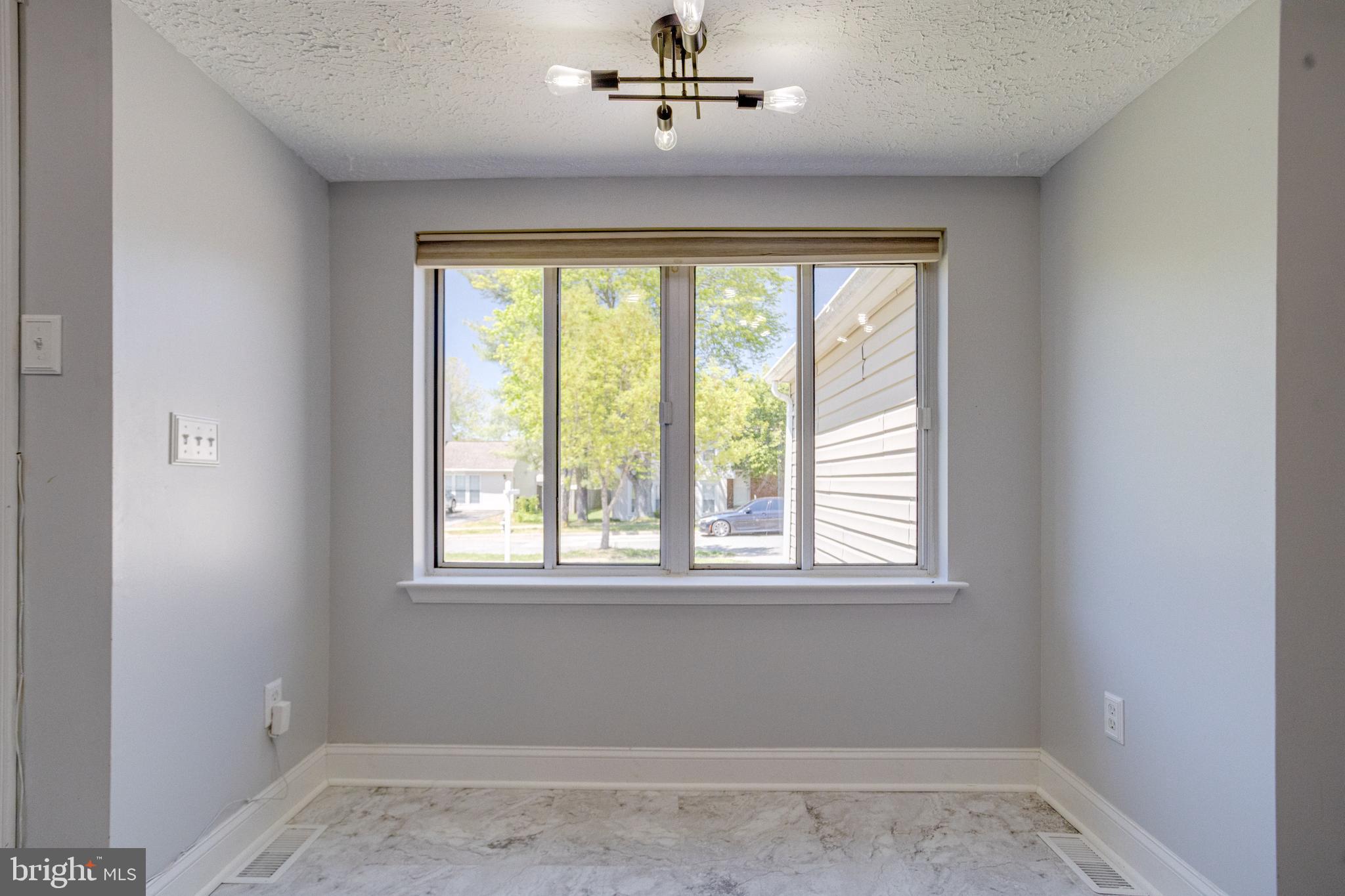 CHELTENHAM WOODS - Residential