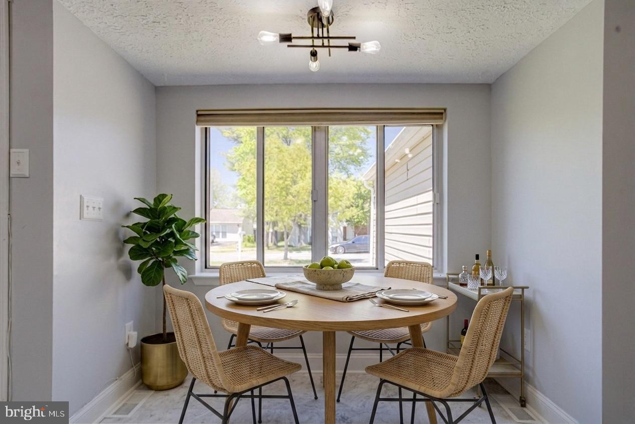 CHELTENHAM WOODS - Residential