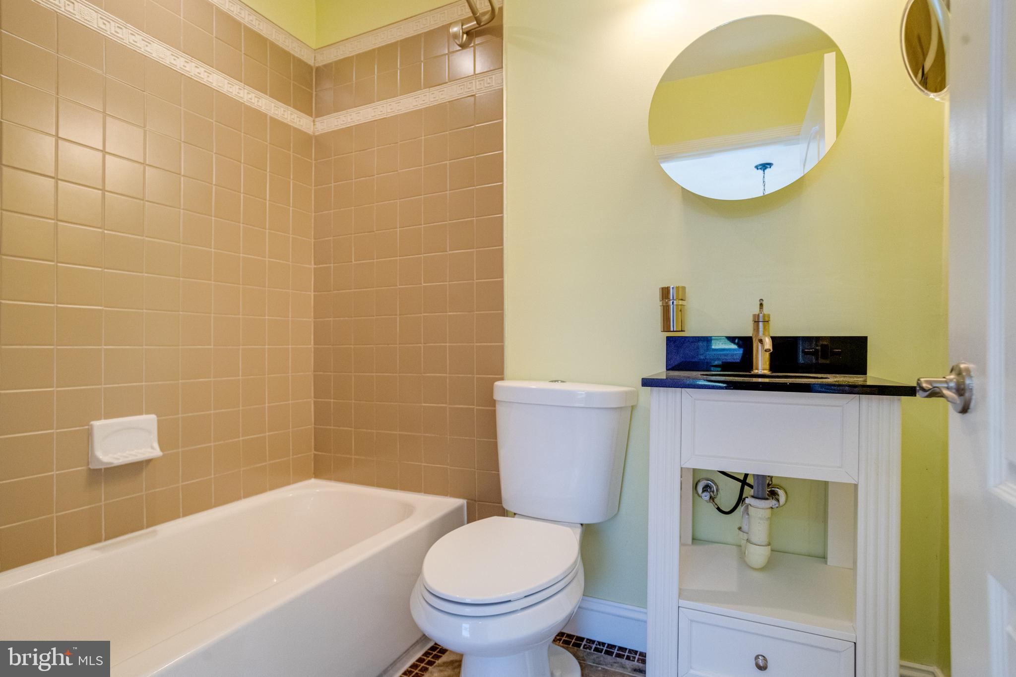 CHELTENHAM WOODS - Residential