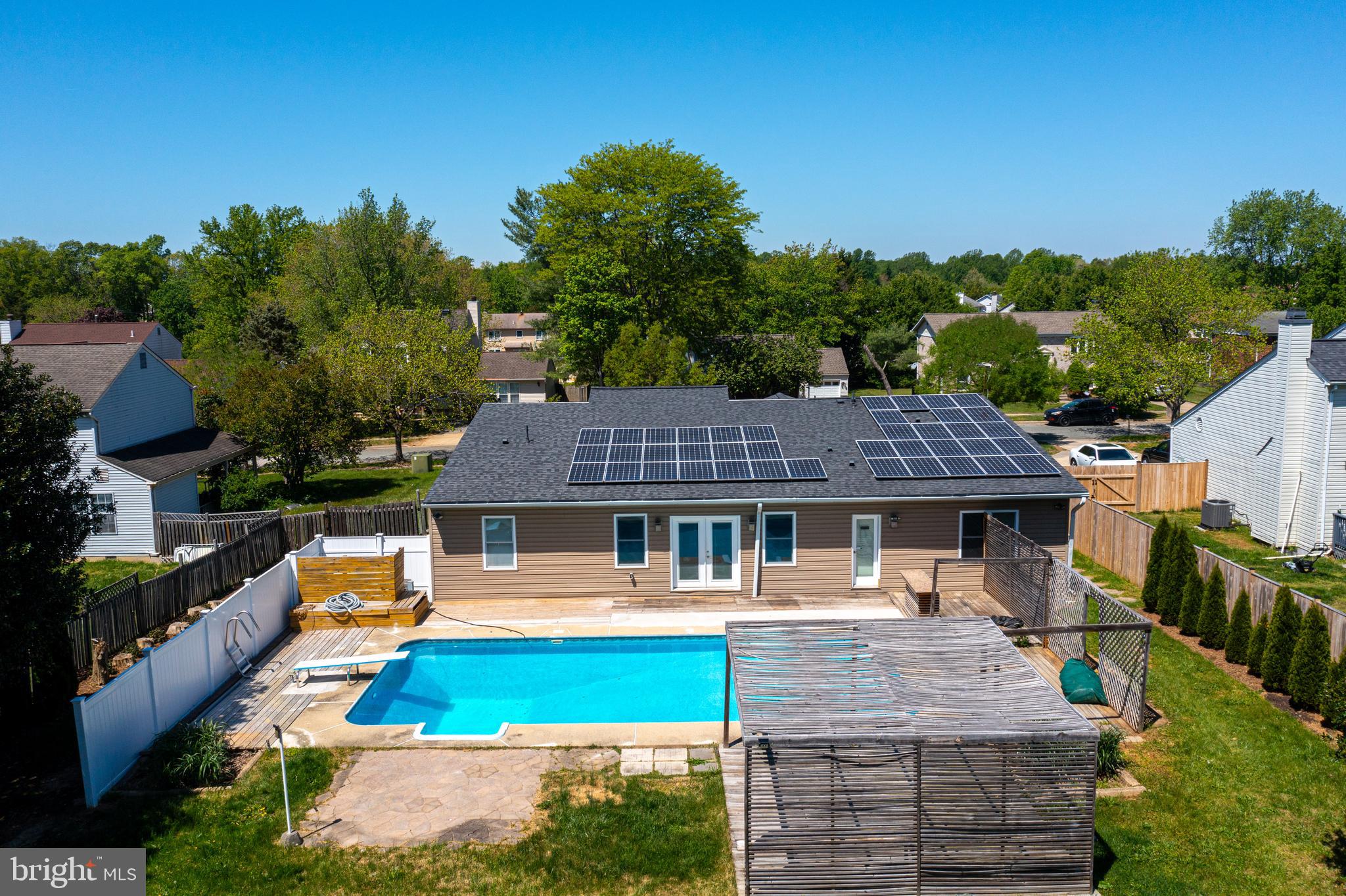 CHELTENHAM WOODS - Residential