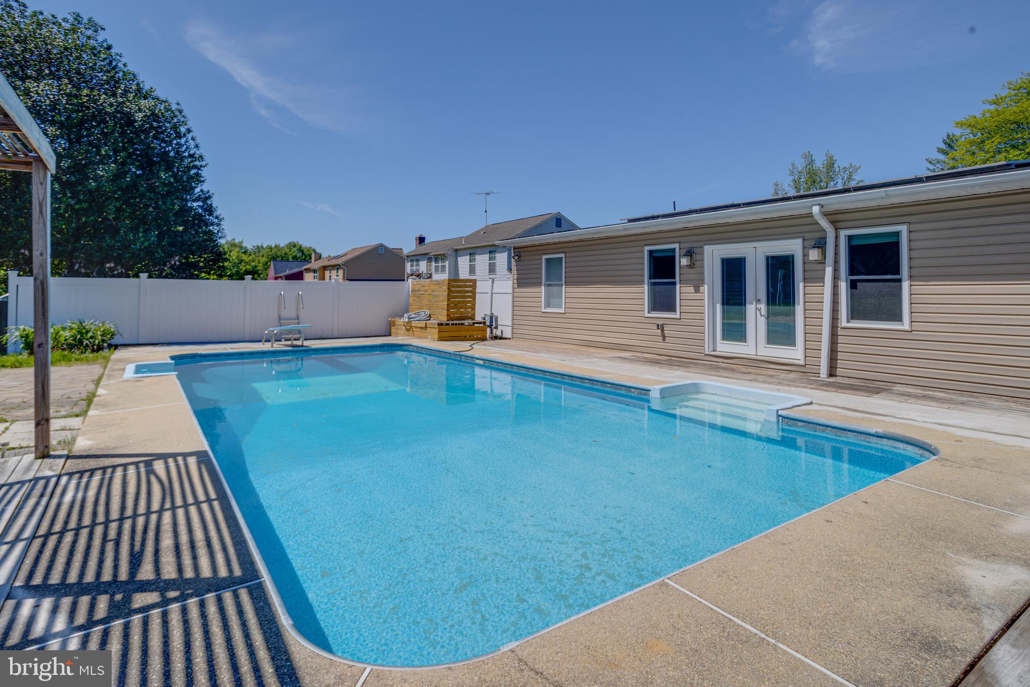 CHELTENHAM WOODS - Residential