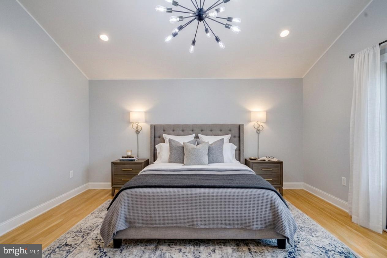 CHELTENHAM WOODS - Residential