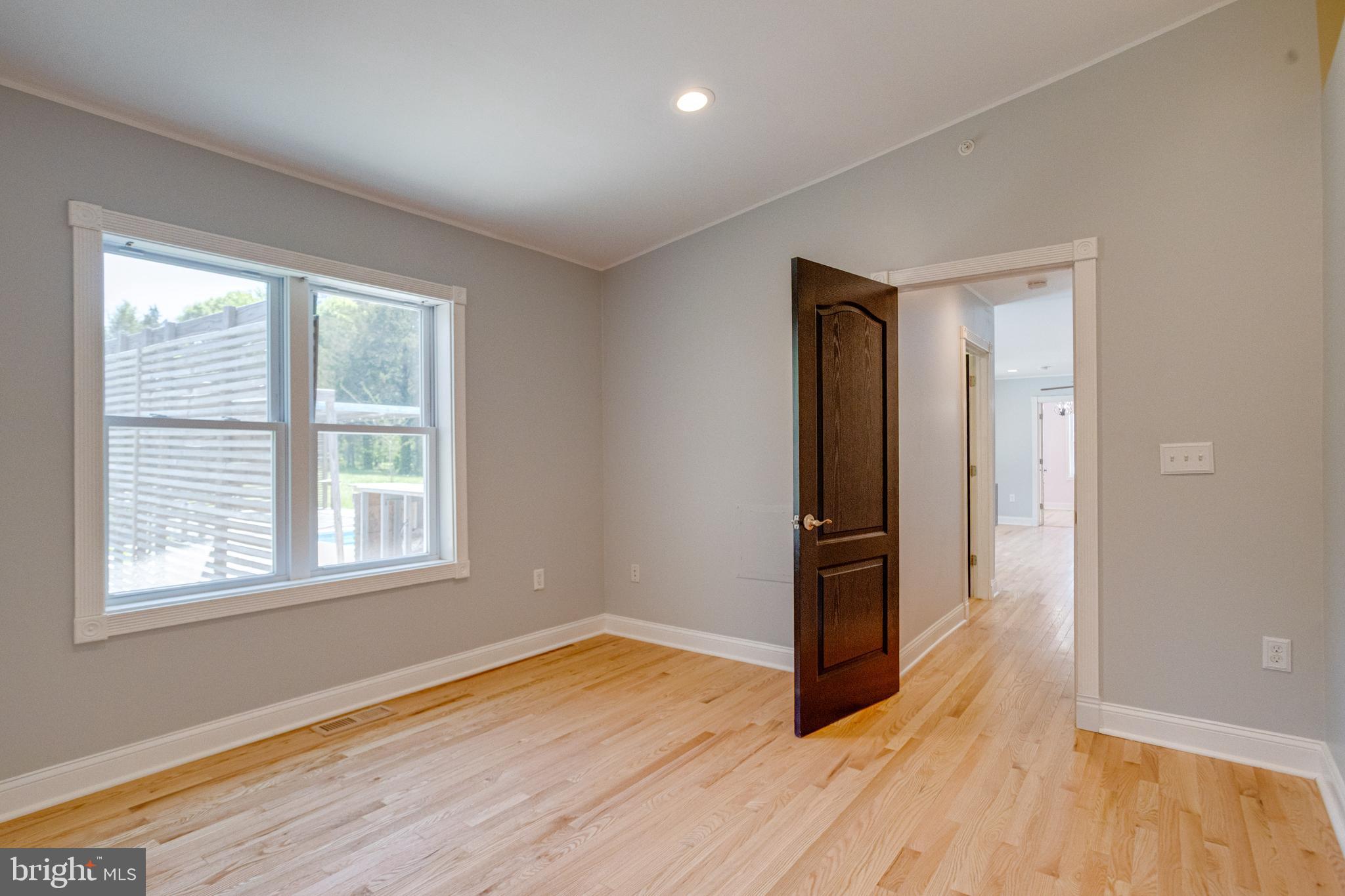 CHELTENHAM WOODS - Residential