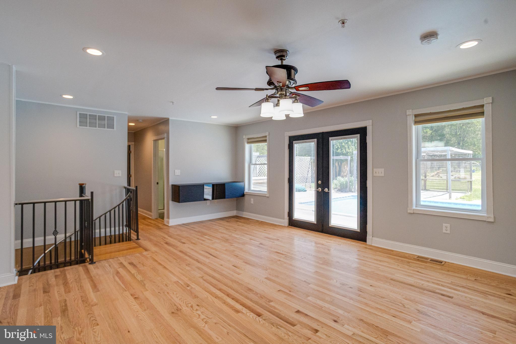 CHELTENHAM WOODS - Residential