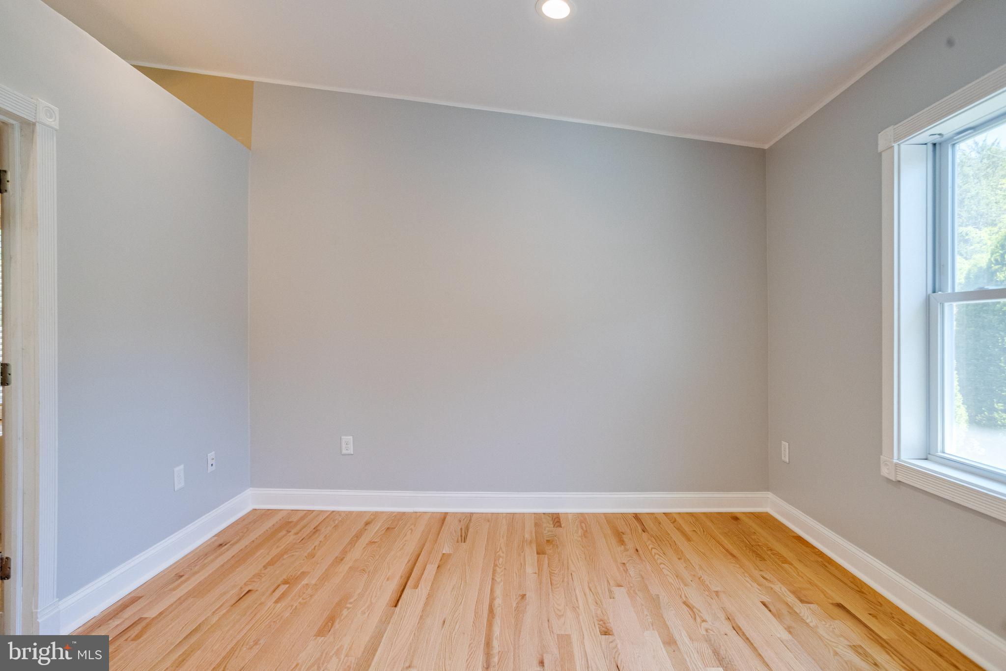 CHELTENHAM WOODS - Residential