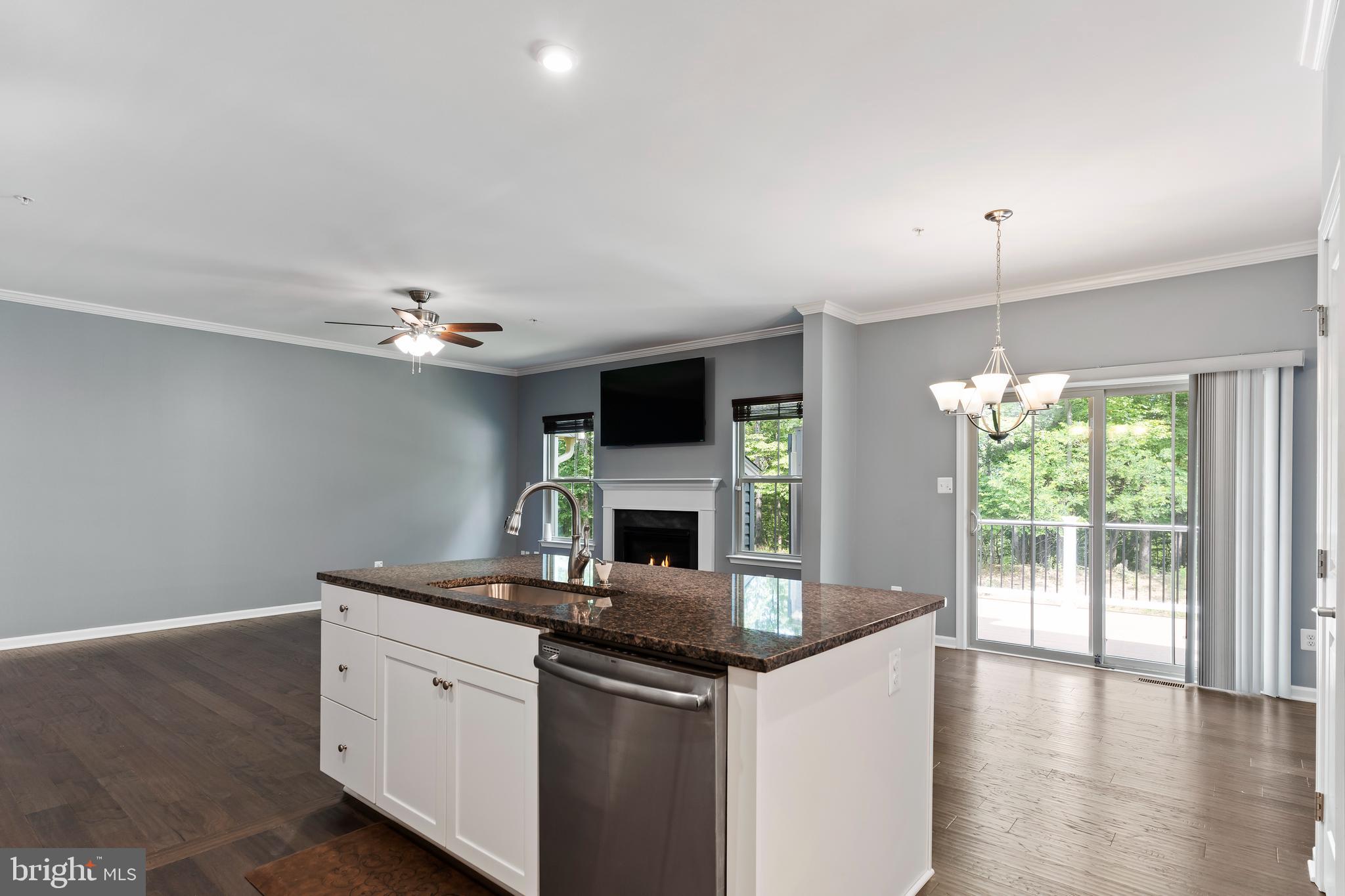 STRAY WINDS FARM - Residential