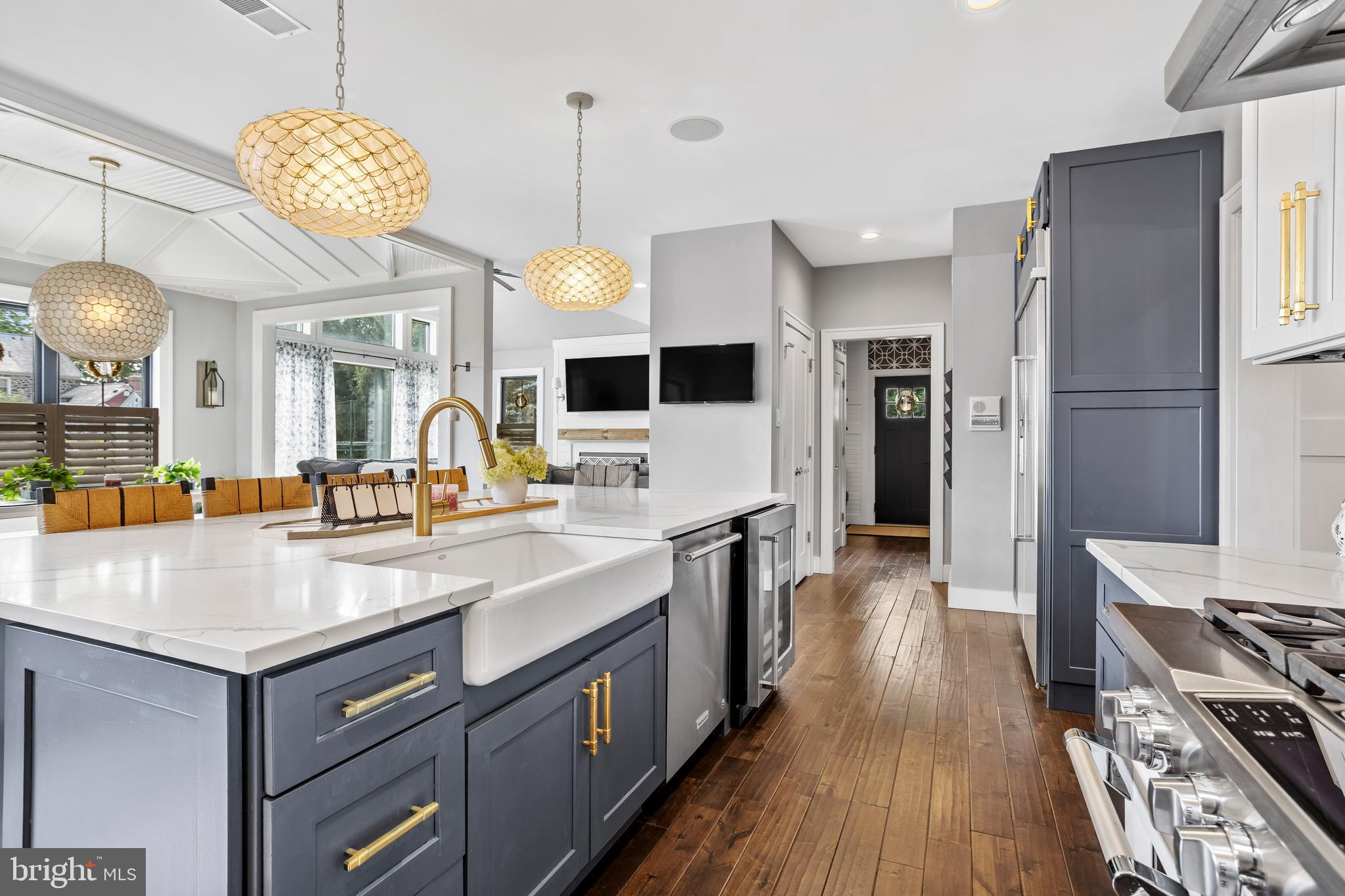 GREYSTONE - Residential