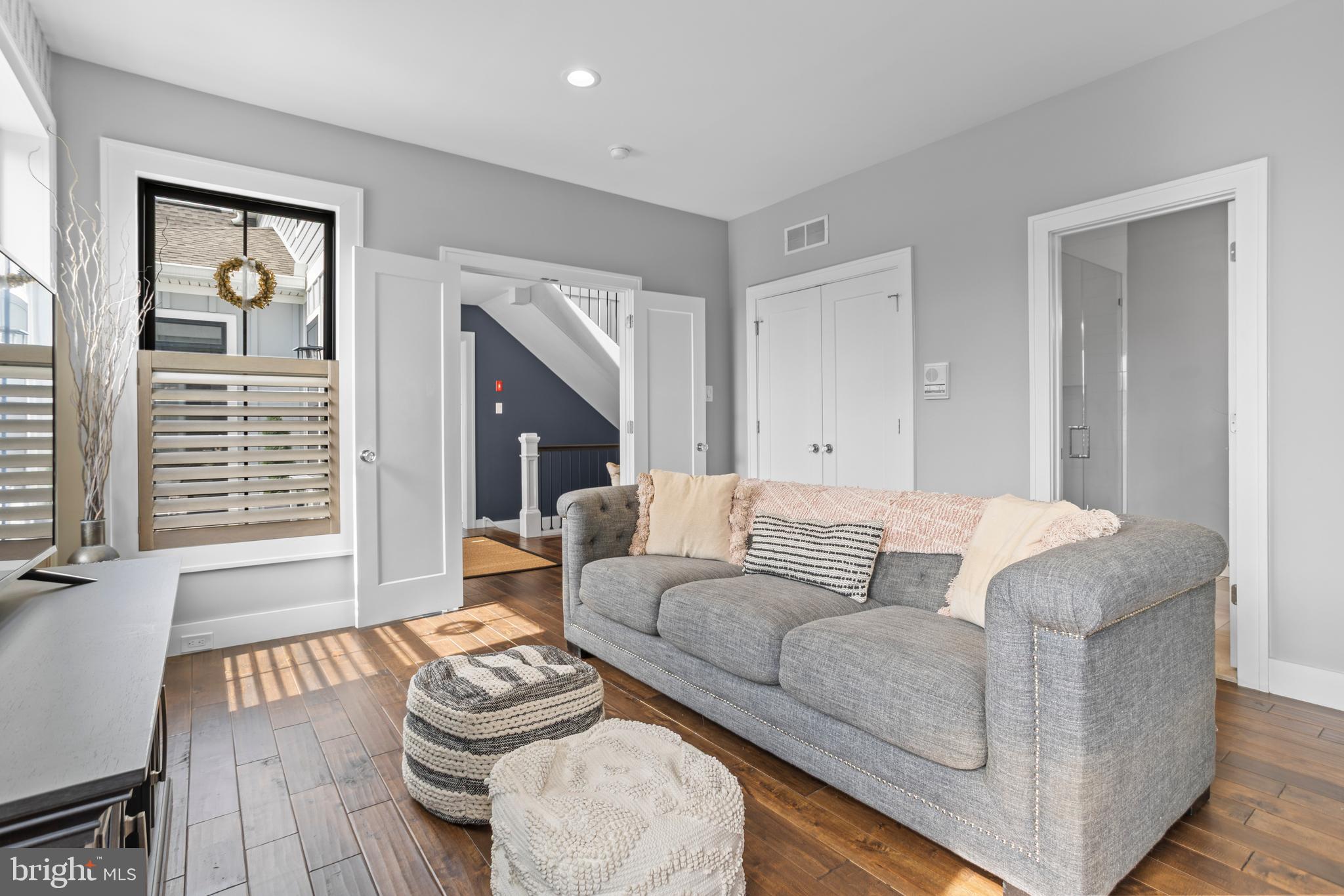 GREYSTONE - Residential