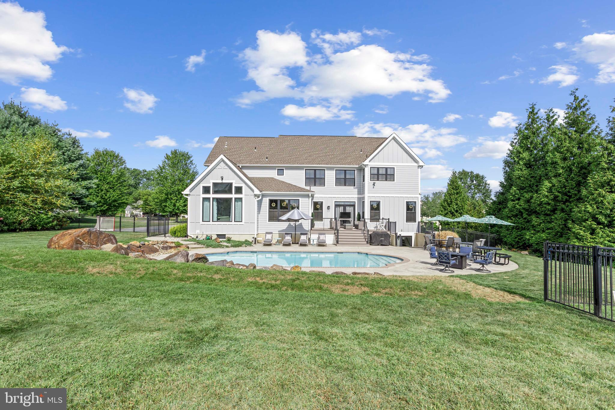 GREYSTONE - Residential