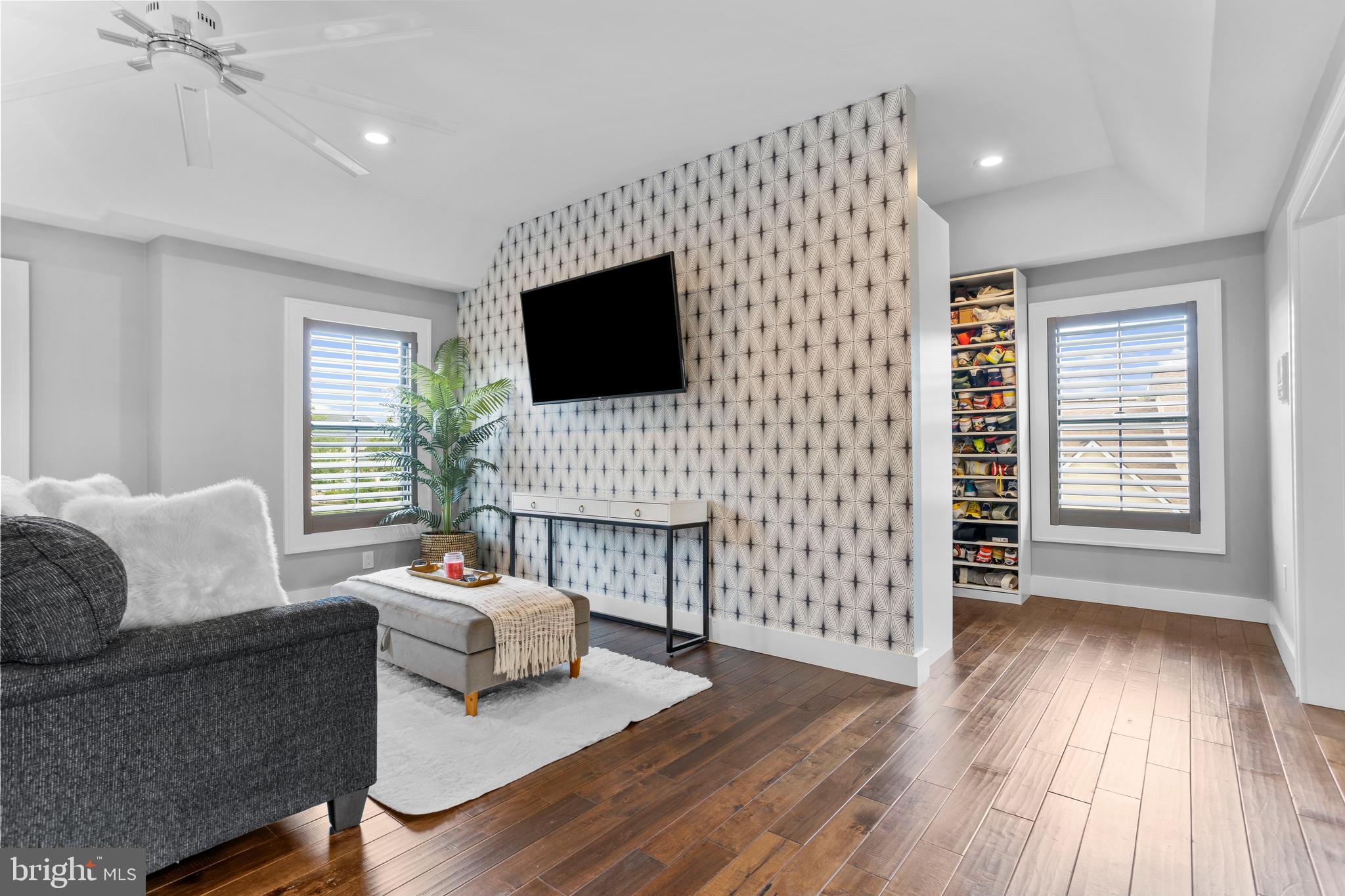 GREYSTONE - Residential