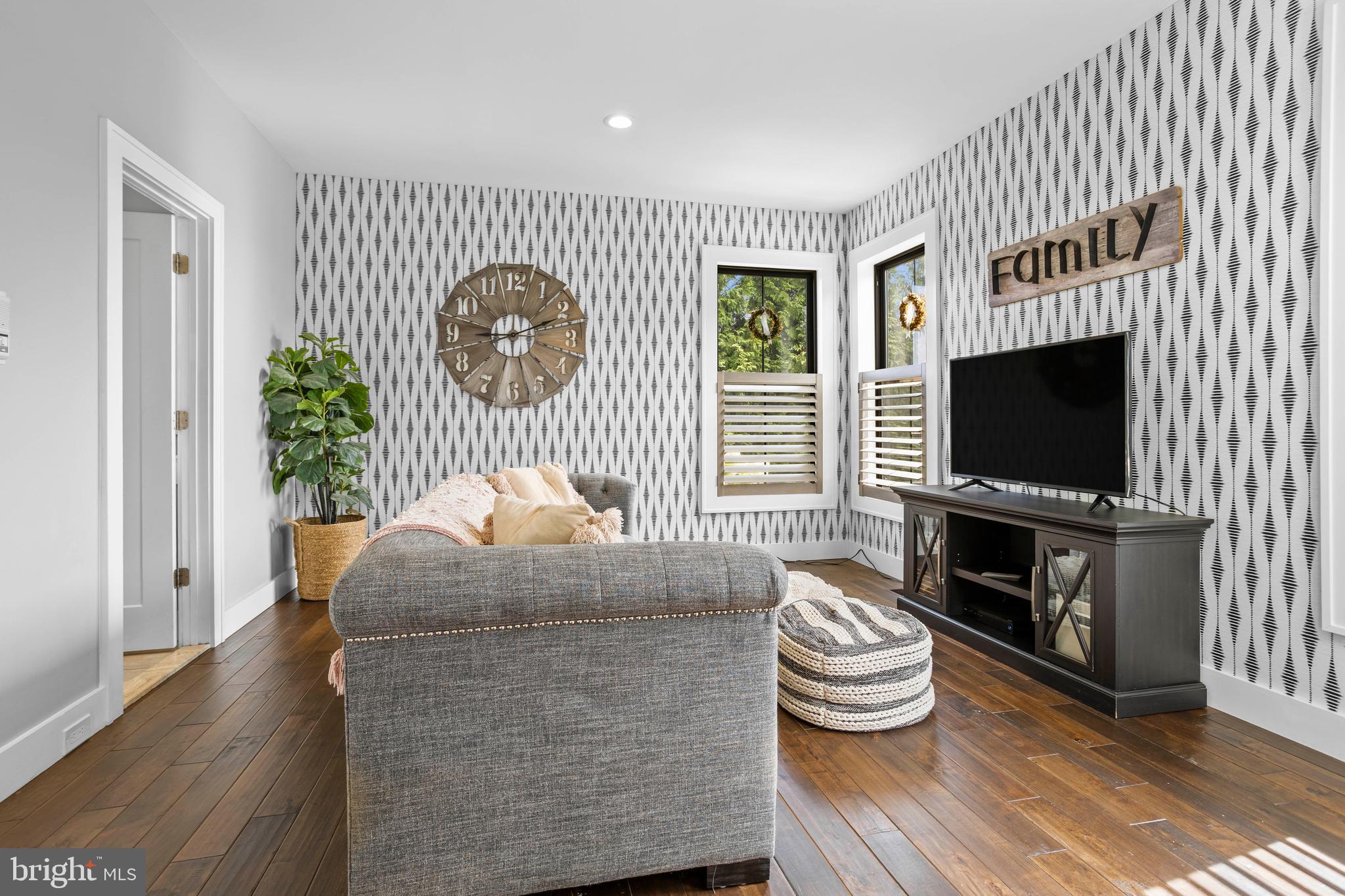 GREYSTONE - Residential