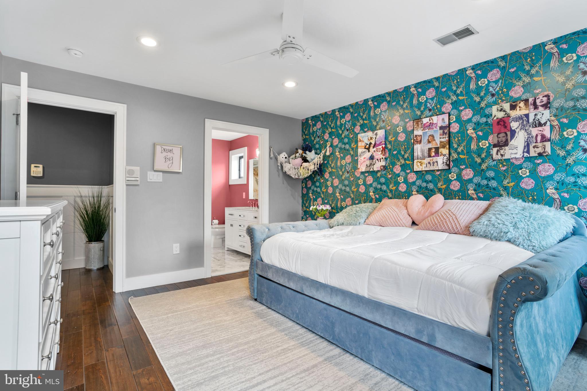 GREYSTONE - Residential