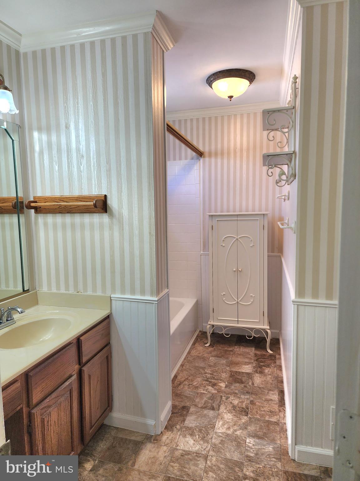 BOX HILL SOUTH - Residential Lease