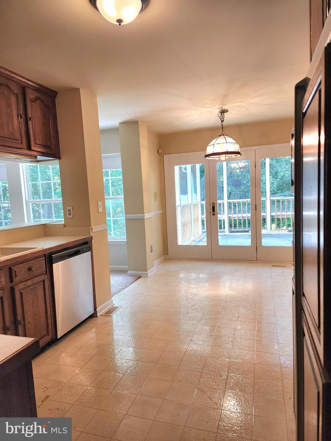 BOX HILL SOUTH - Residential Lease