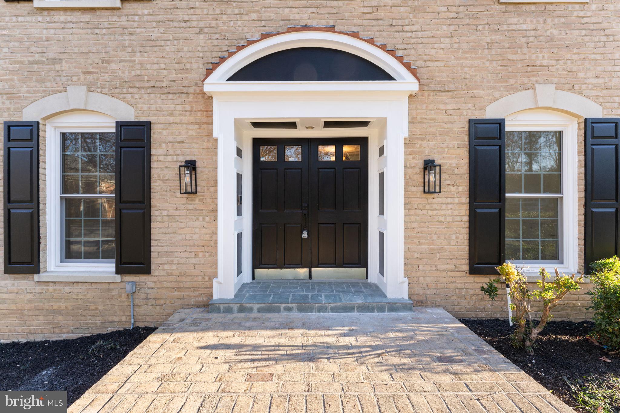 HERITAGE WALK - Residential