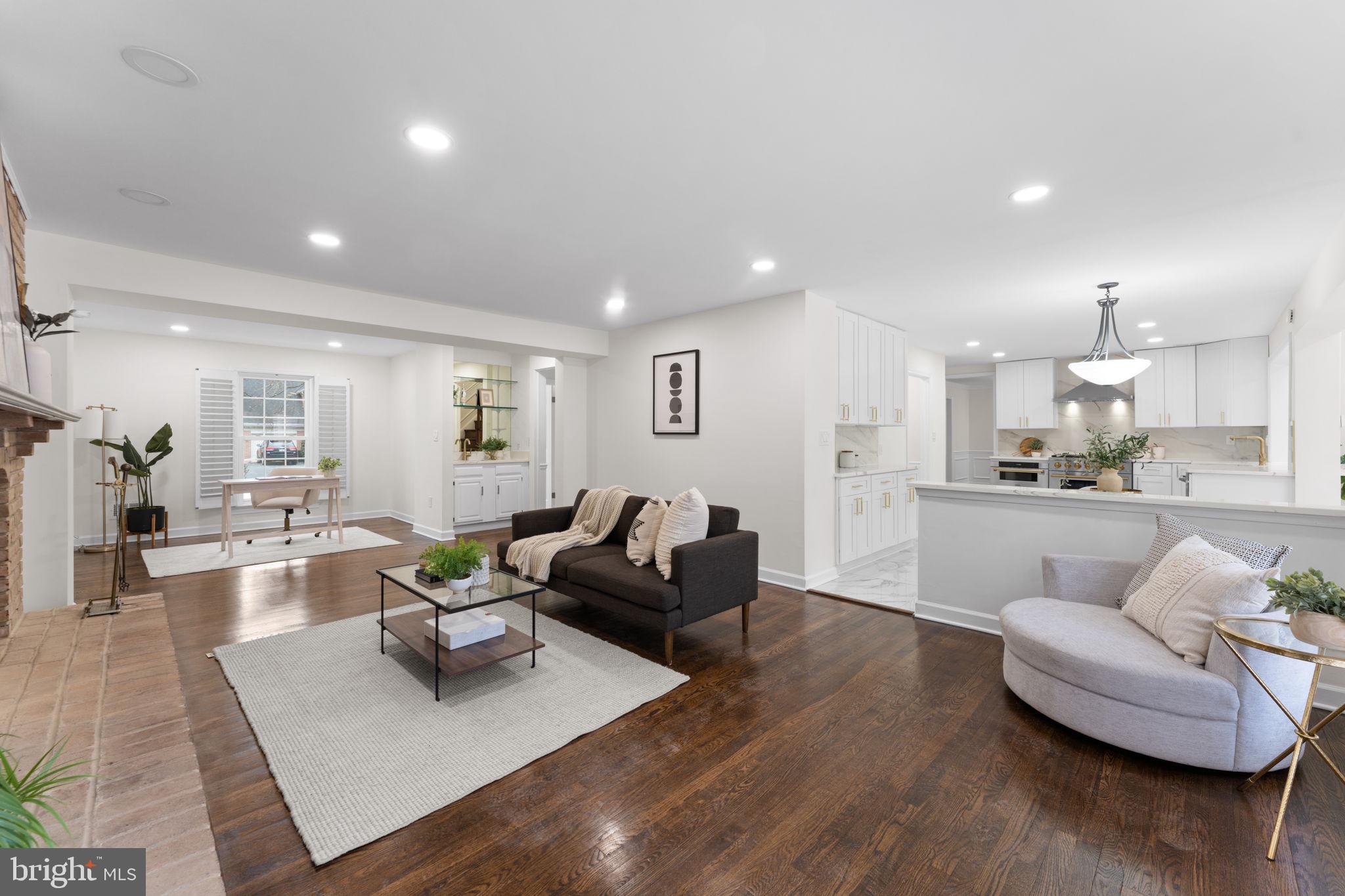 HERITAGE WALK - Residential