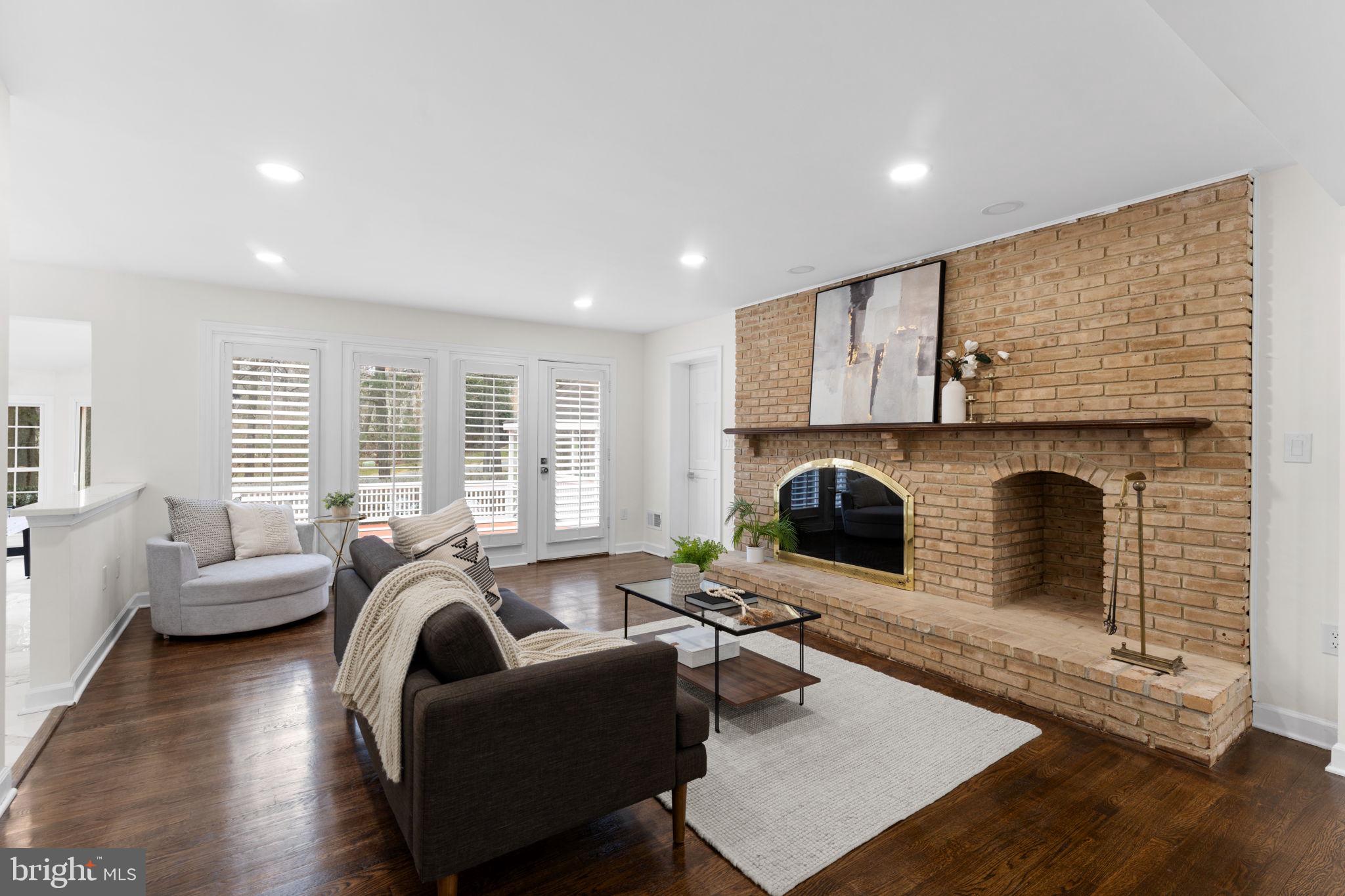 HERITAGE WALK - Residential