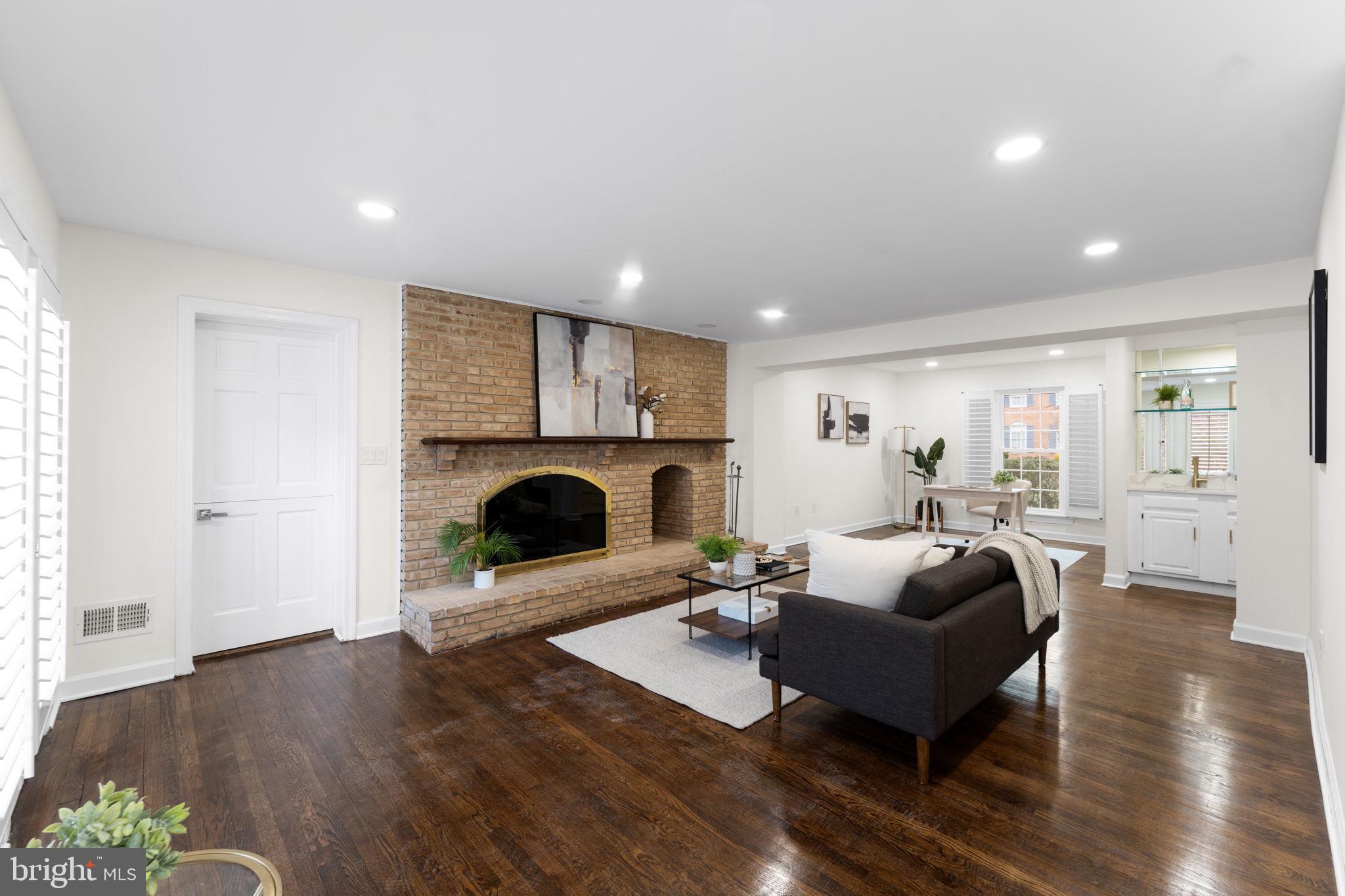 HERITAGE WALK - Residential