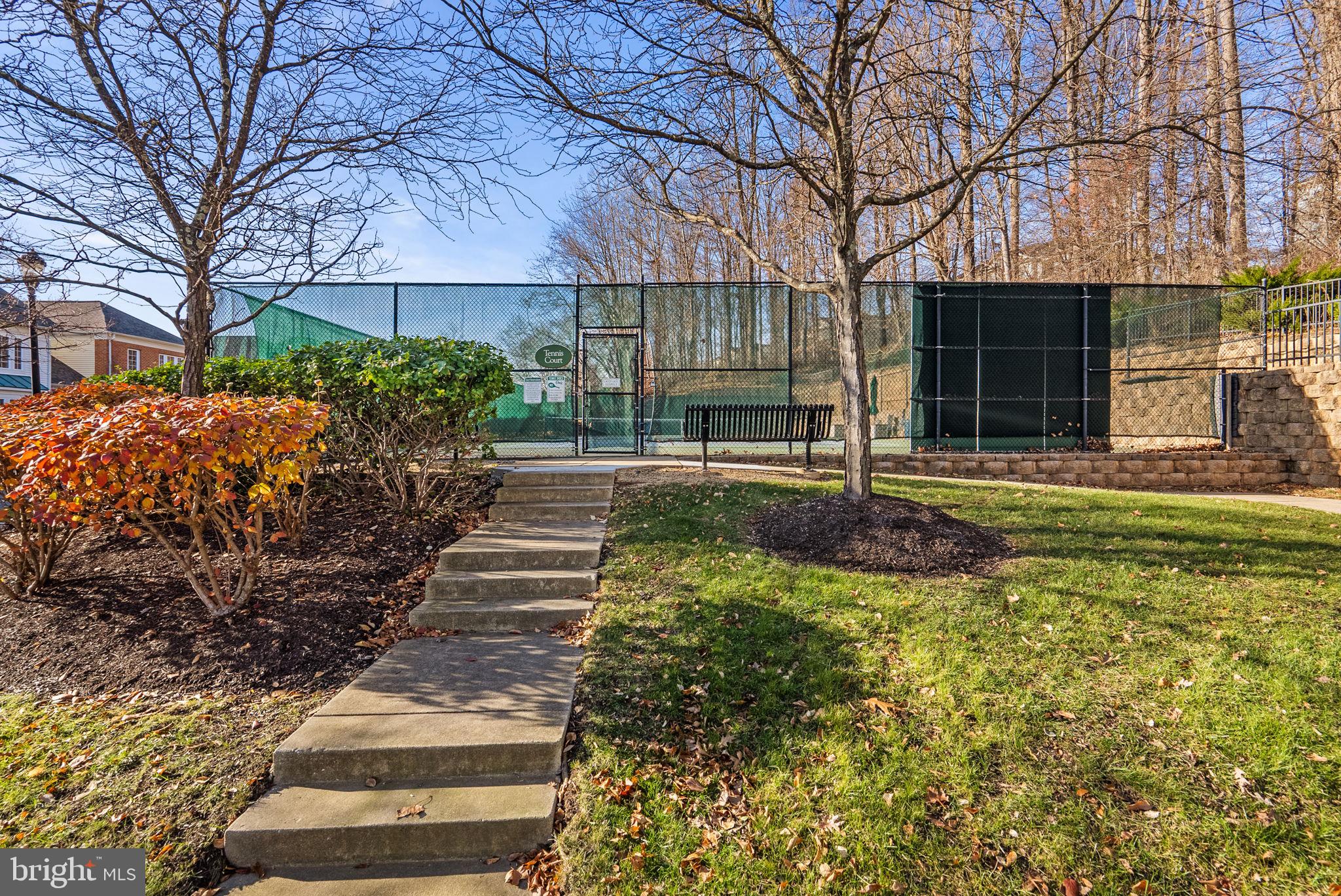 ELLICOTT HILLS - Residential