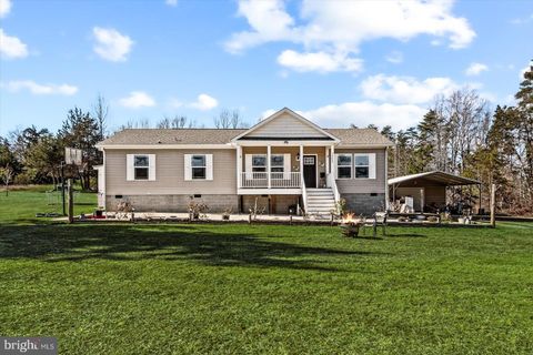 Homes For Sale - 6600 Stubbs Bridge Road<br/> SPOTSYLVANIA, VA 22551