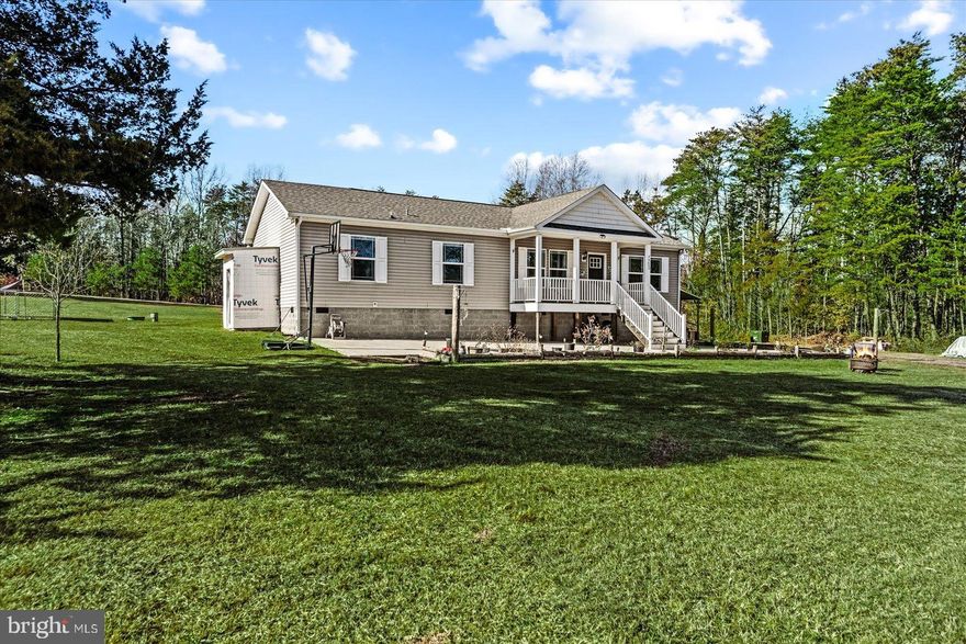 This beautiful property is 6-years young. This home offers 3 bedrooms and 2 full bathrooms and an extra room which can be used as an office or den. This home is thoughtfully designed for comfortable living. Nestled on 7.36 acres, the home provides a peaceful and private setting with endless possibilities. Conveniently located just minutes from Lake Anna, this exceptional property offers the perfect blend of tranquility and accessibility. A must-see opportunity.