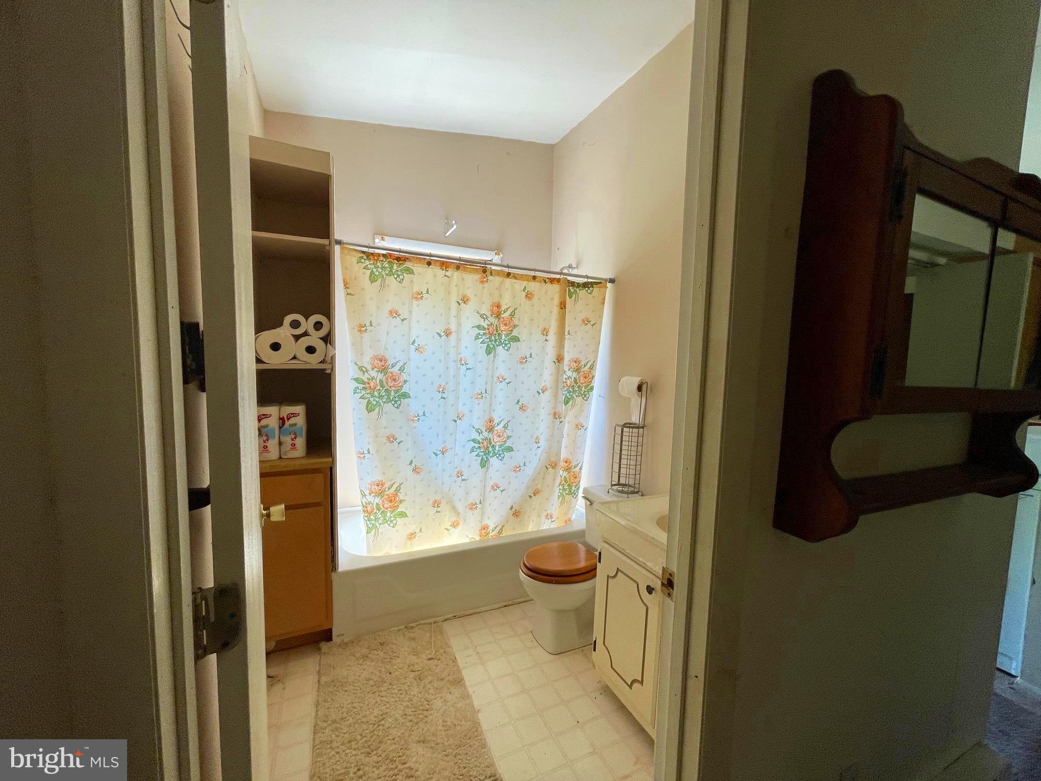 RIVER VIEW - Residential