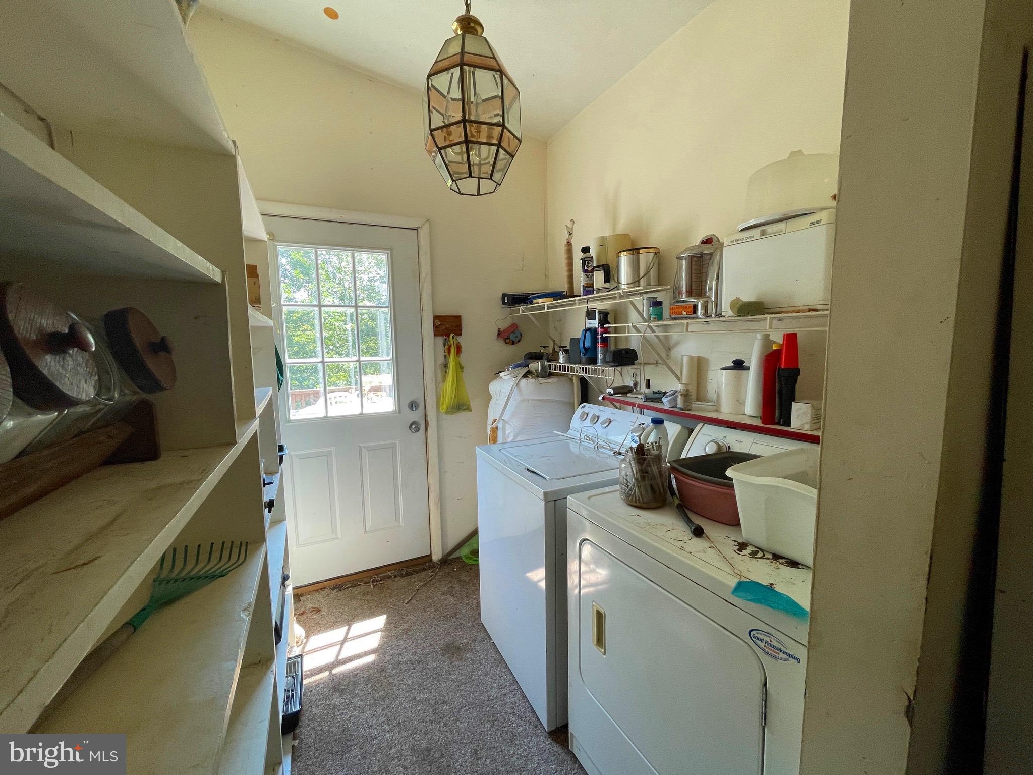 RIVER VIEW - Residential