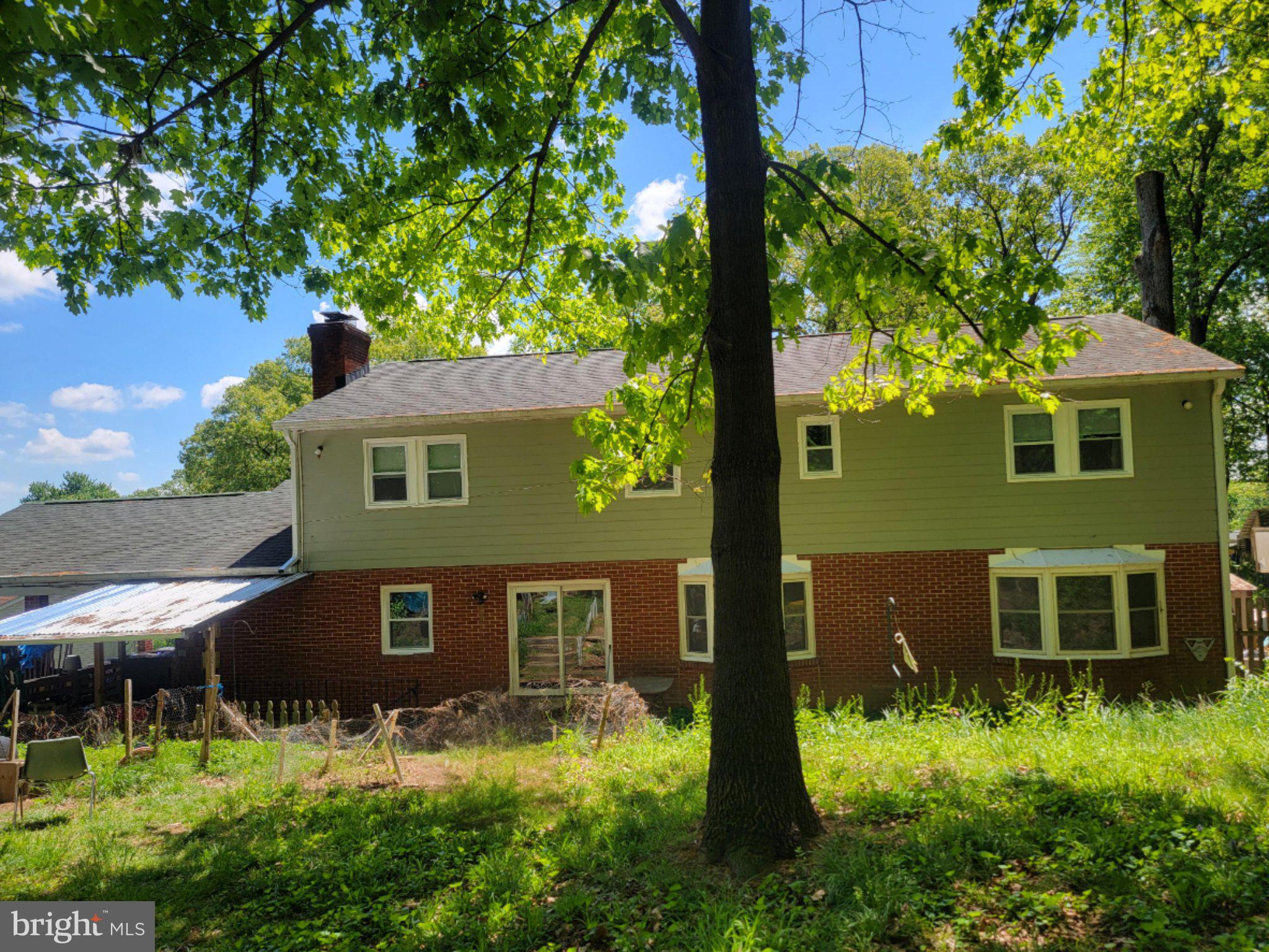 ROCKY ACRES - Residential