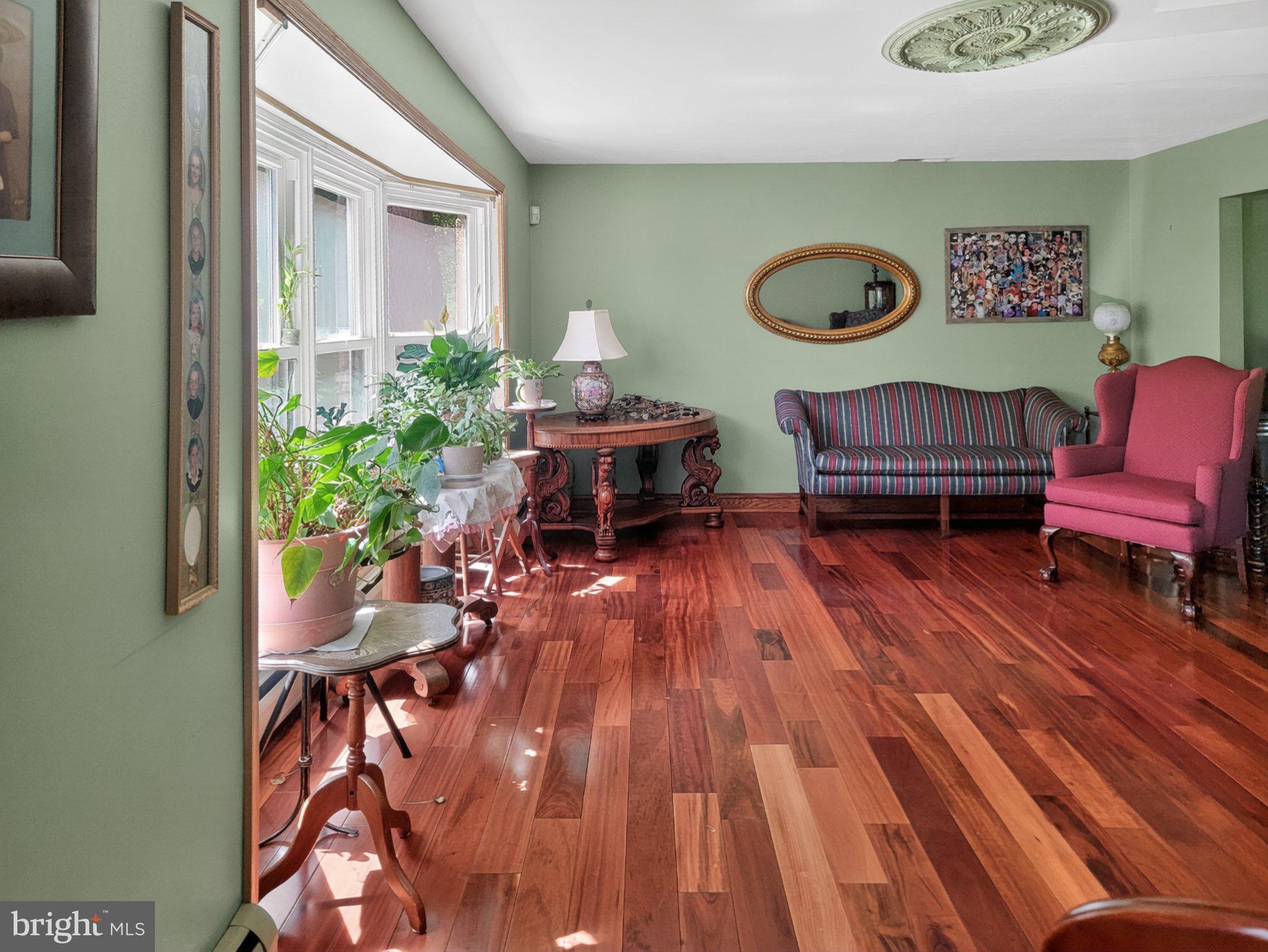 ROCKY ACRES - Residential