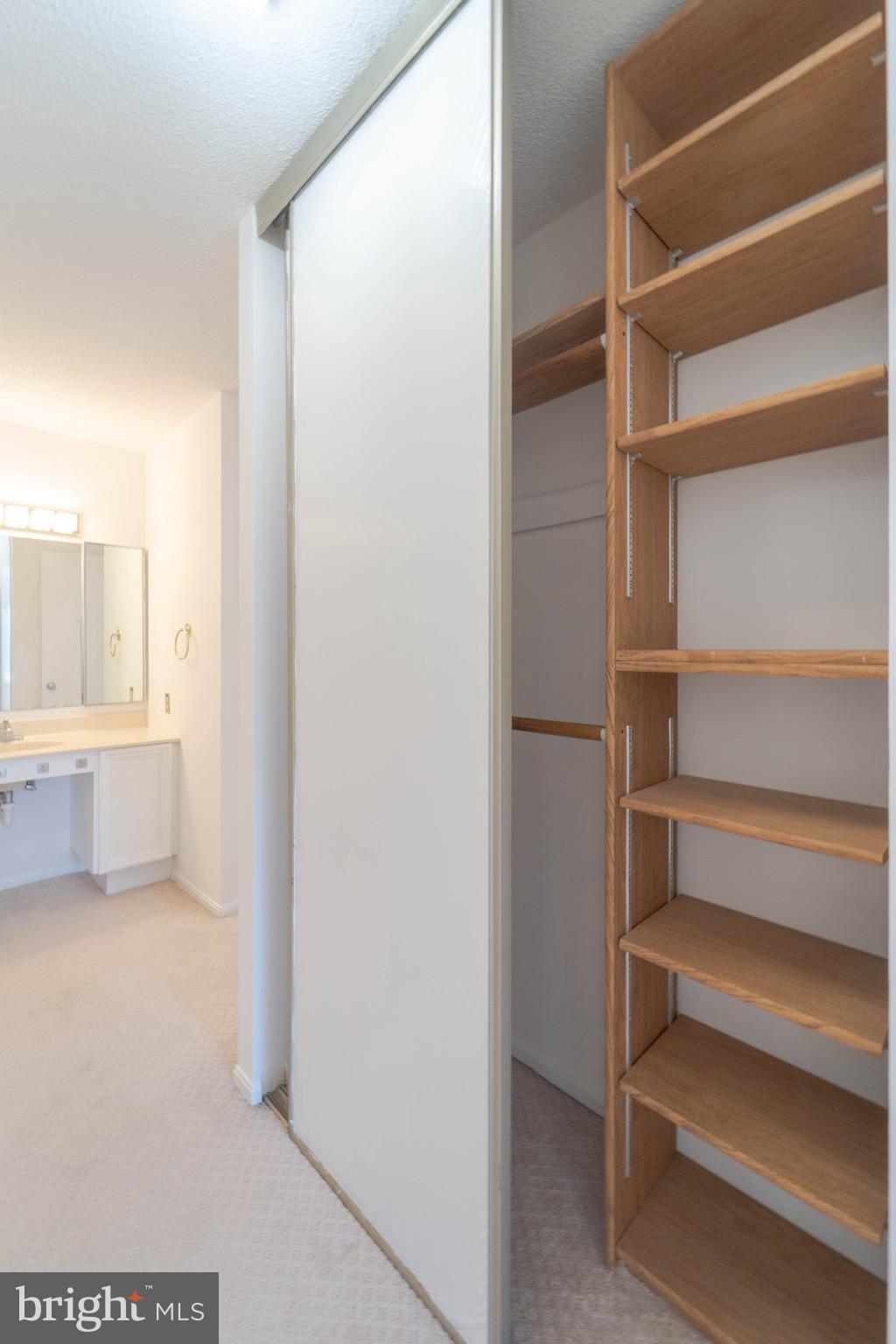 ROTONDA - Residential Lease