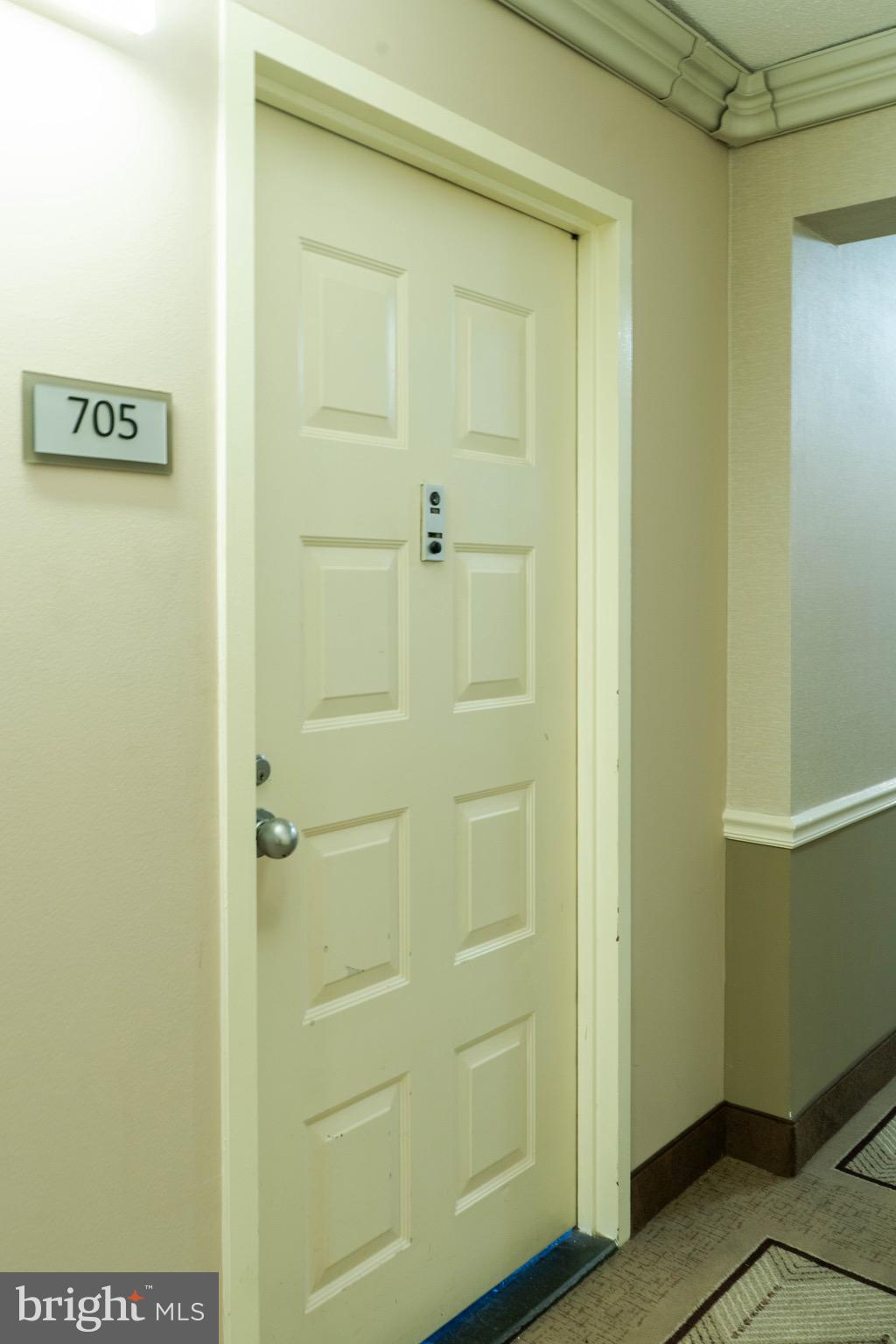 ROTONDA - Residential Lease