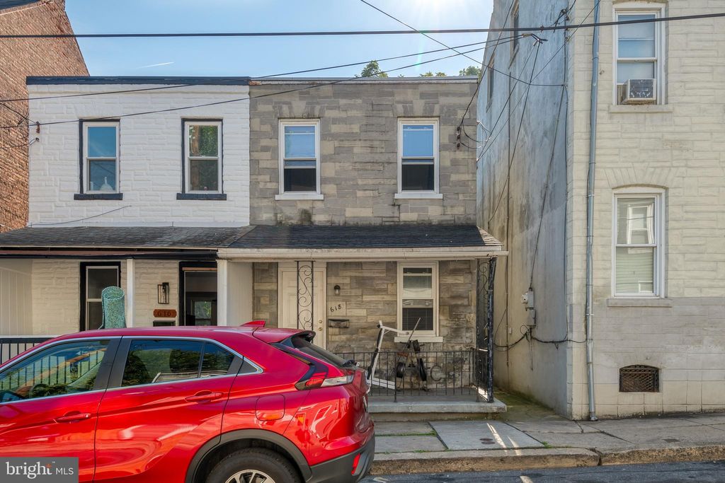 Photo of 618 Lafayette Street, Lancaster, PA 17603 (MLS # PALA2042152)
