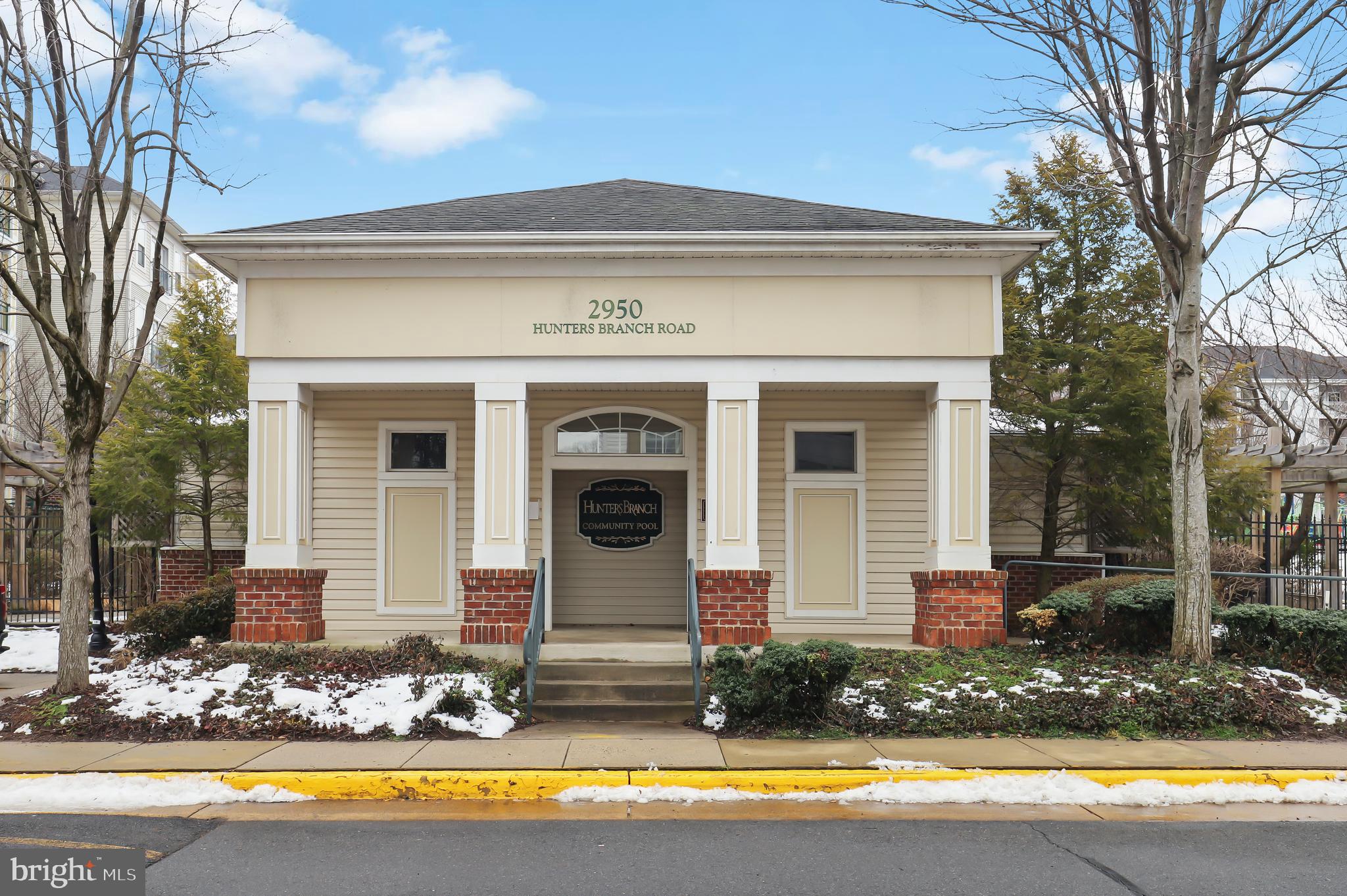 HUNTERS BRANCH - Residential