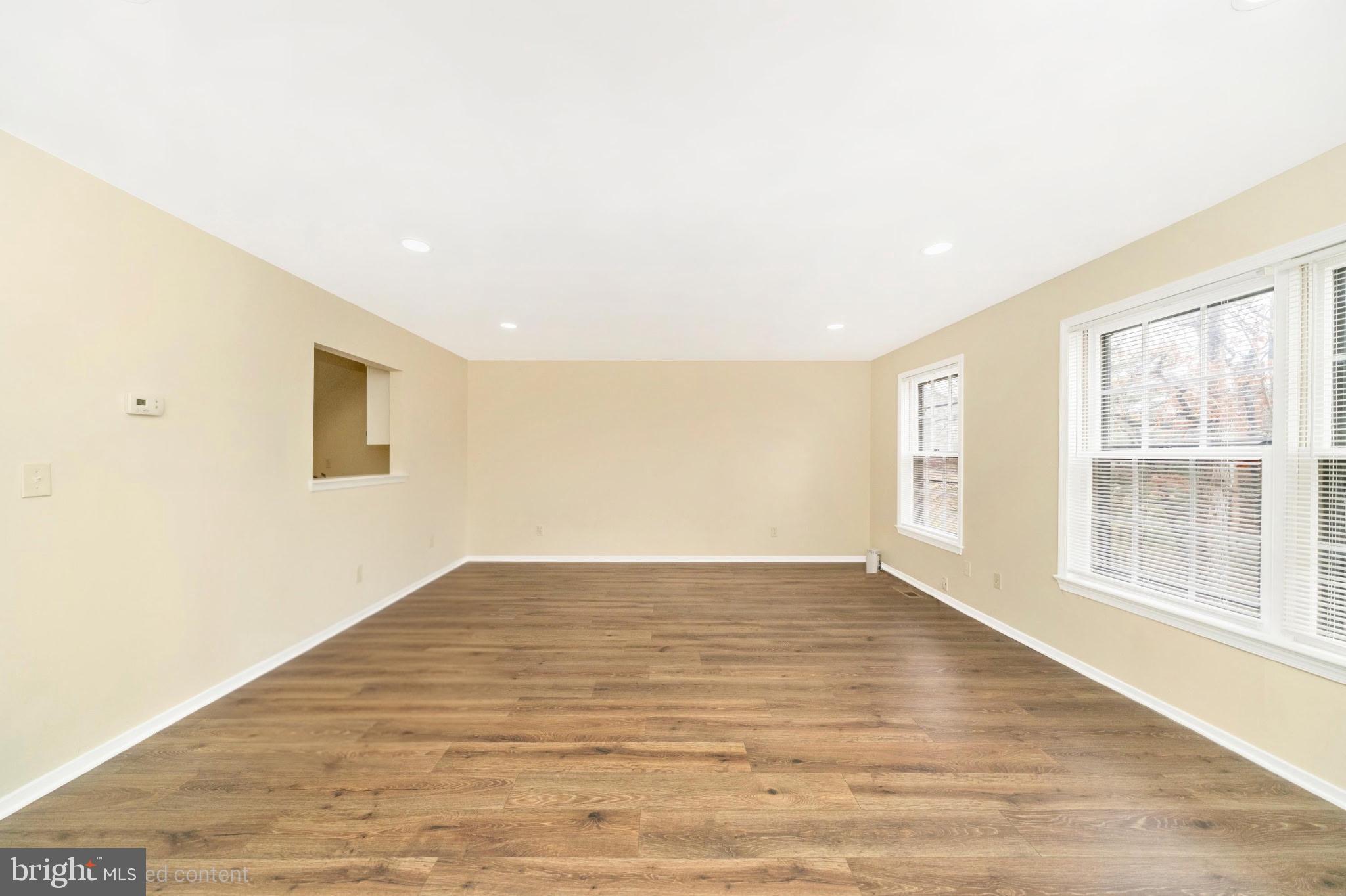 POTOMAC GROVE - Residential