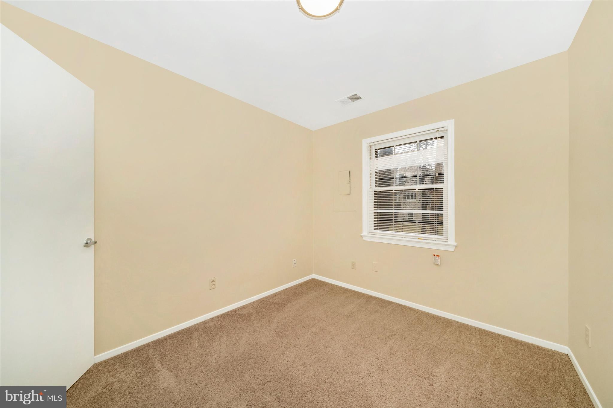 POTOMAC GROVE - Residential