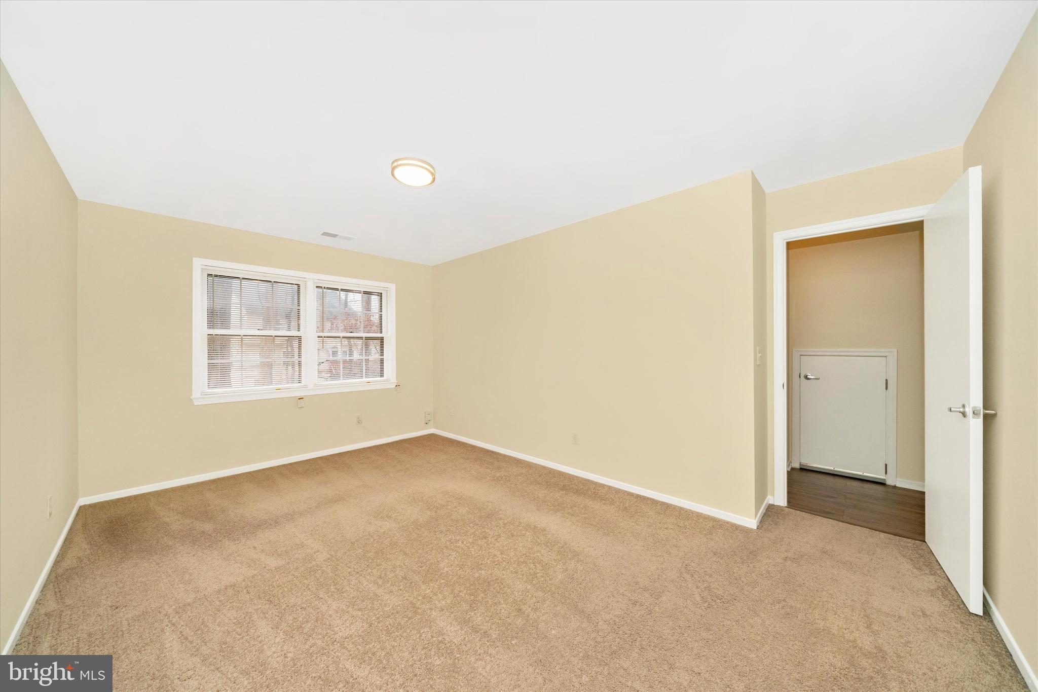 POTOMAC GROVE - Residential