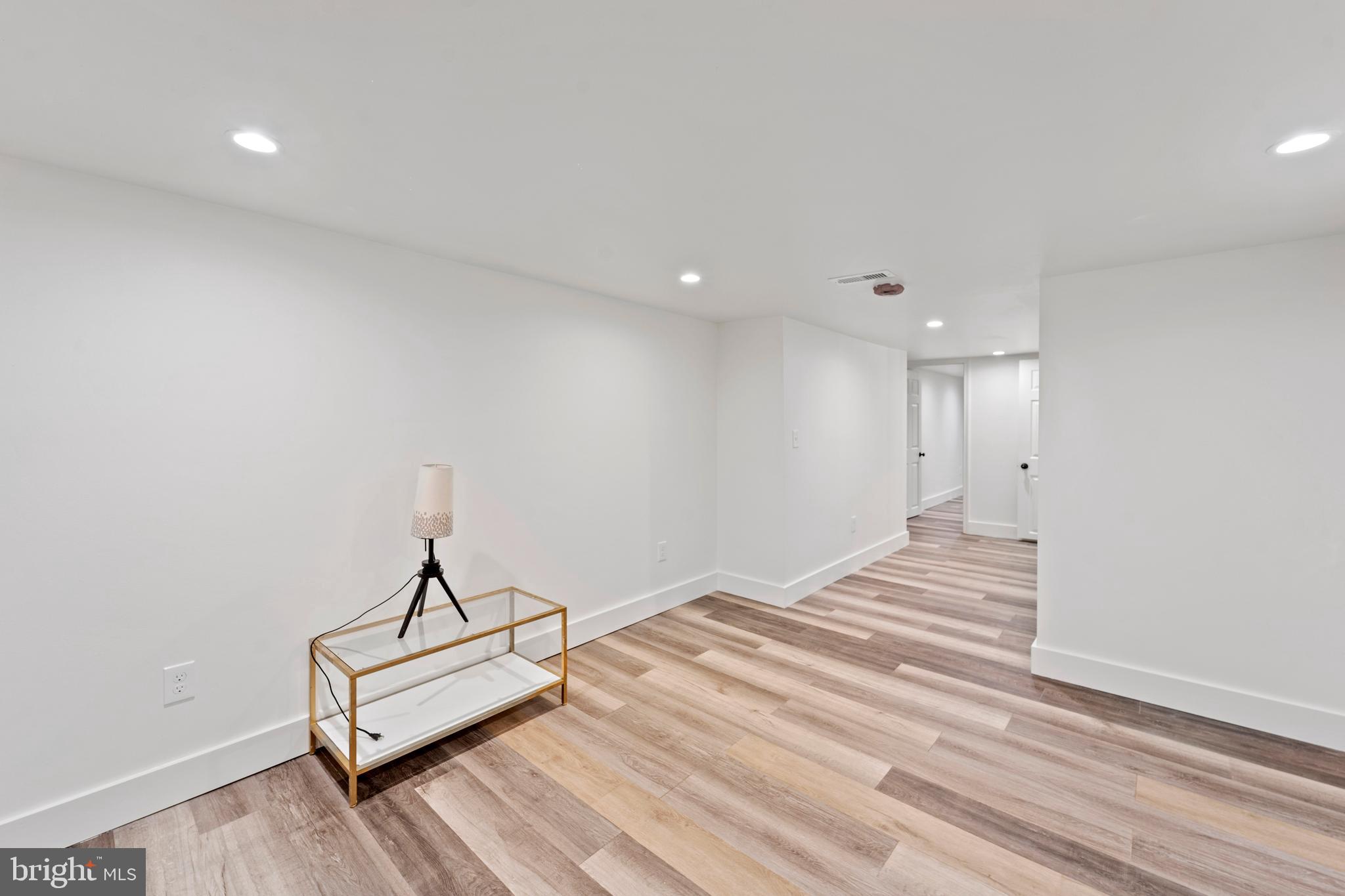 MILTON-MONTFORD - Residential