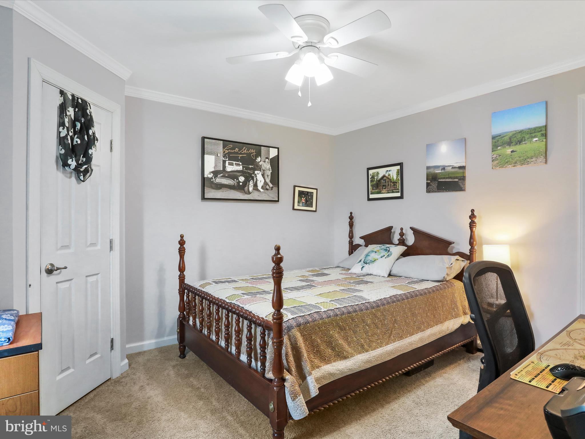 DEMORY FARM - Residential